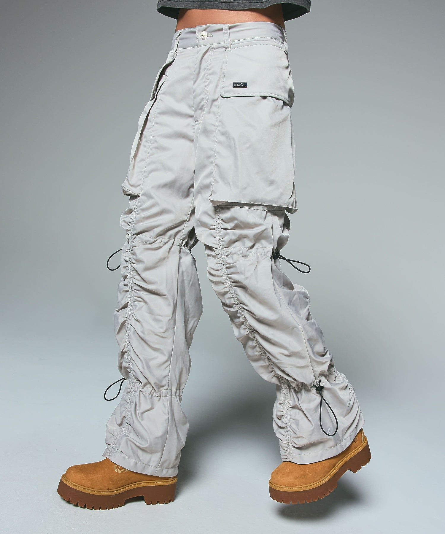 OVERSIZED POCKET PANTS