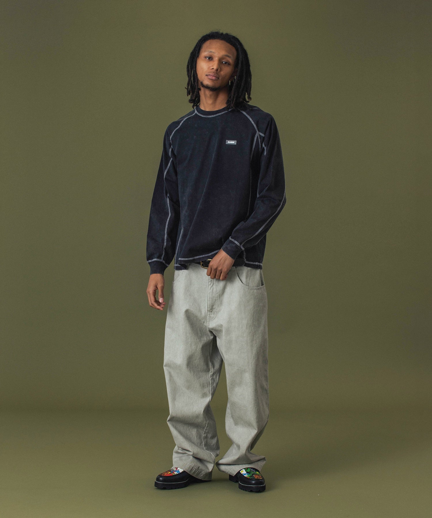 CONTRAST STITCH L/S TEE