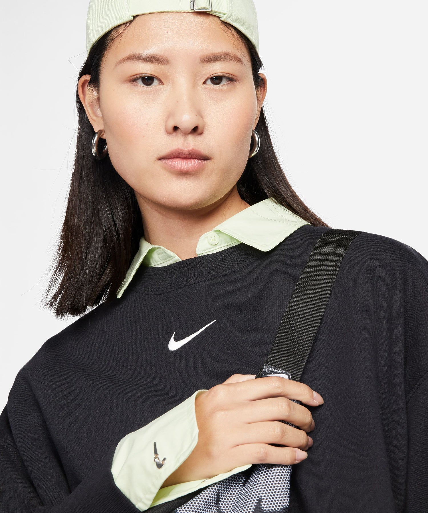 NIKE/ナイキ/WMNS NSW STYLE FLEECE L/S CREW OOS DQ5762-010