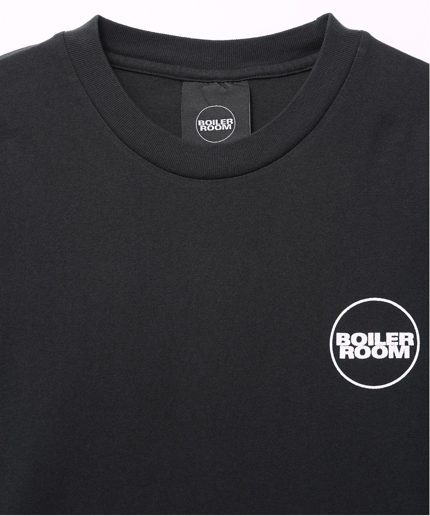 BOILER ROOM/ボイラールーム/CRACKED LOGO TEE SS25SS15