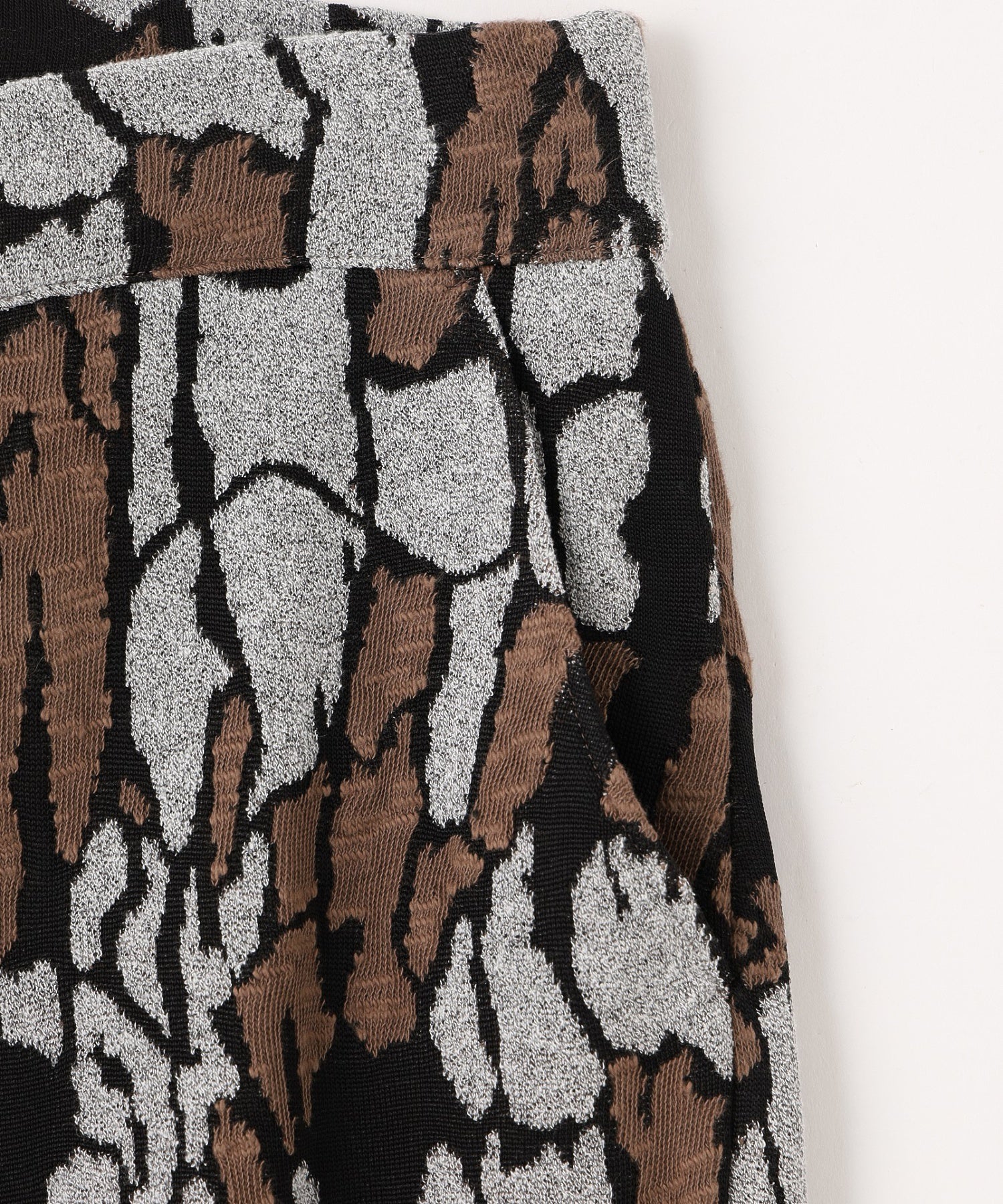 gimcontext/ジム コンテキスト/Trebark Camo Knit Trousers 25505040