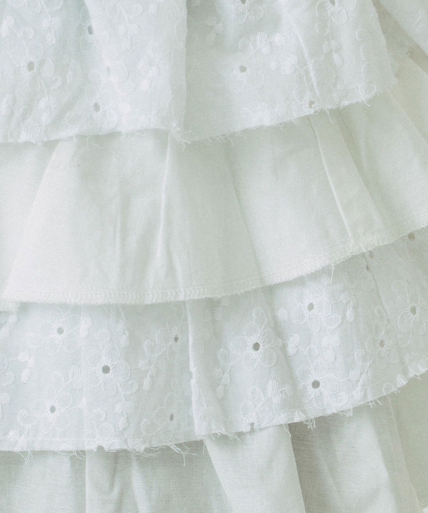 LACE SKIRT