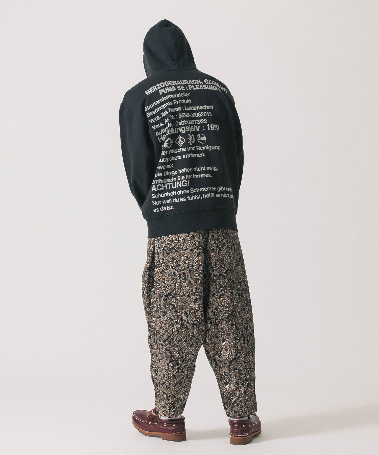 PUMAxPLEASURES /プーマ/GRAPHIC HOODIE/620879