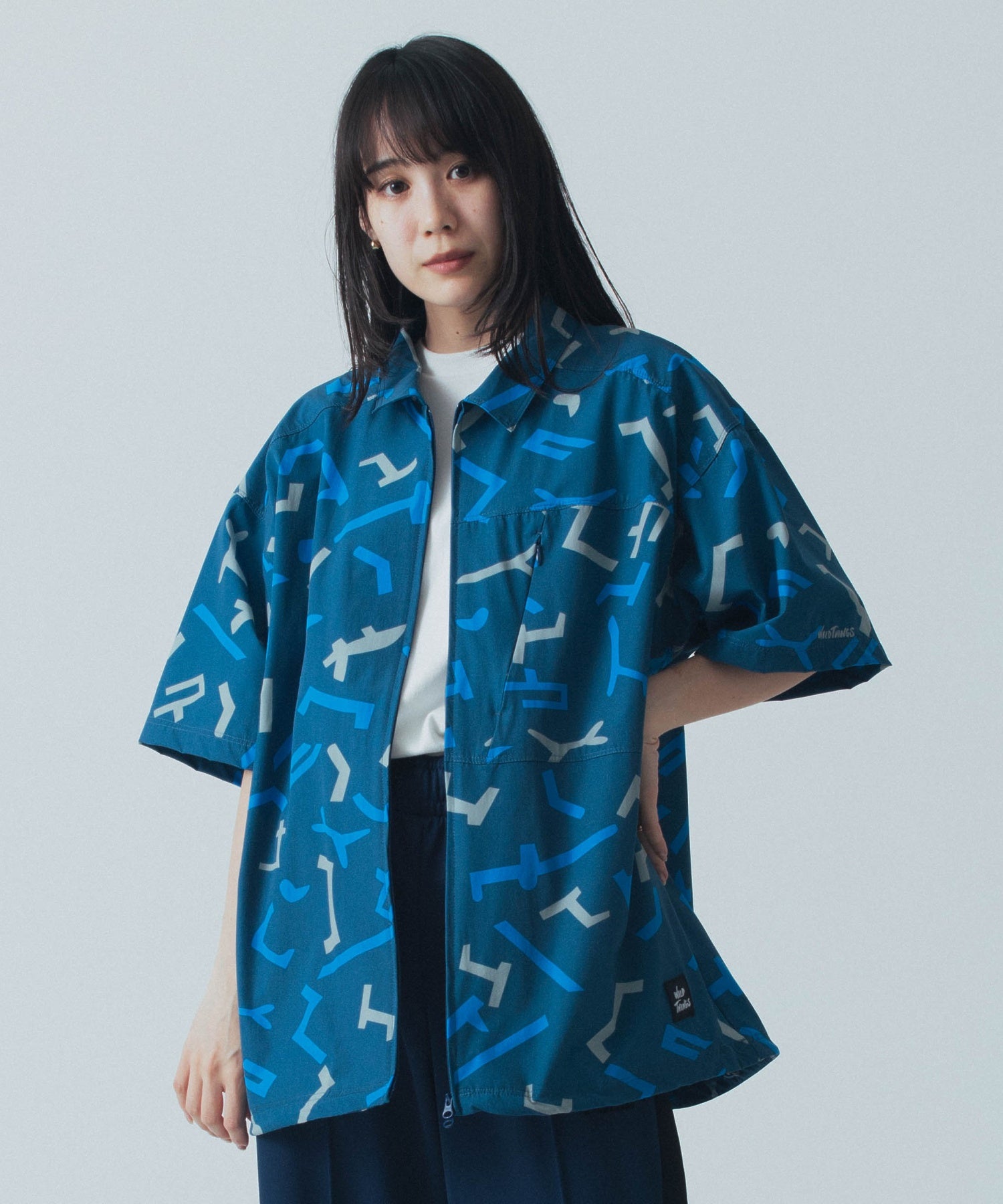 model：H 164.5cm Size M