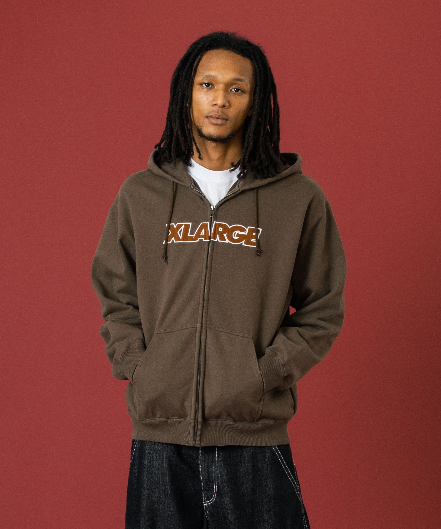 MODEL 身長185cm / 着用サイズ：Lサイズ