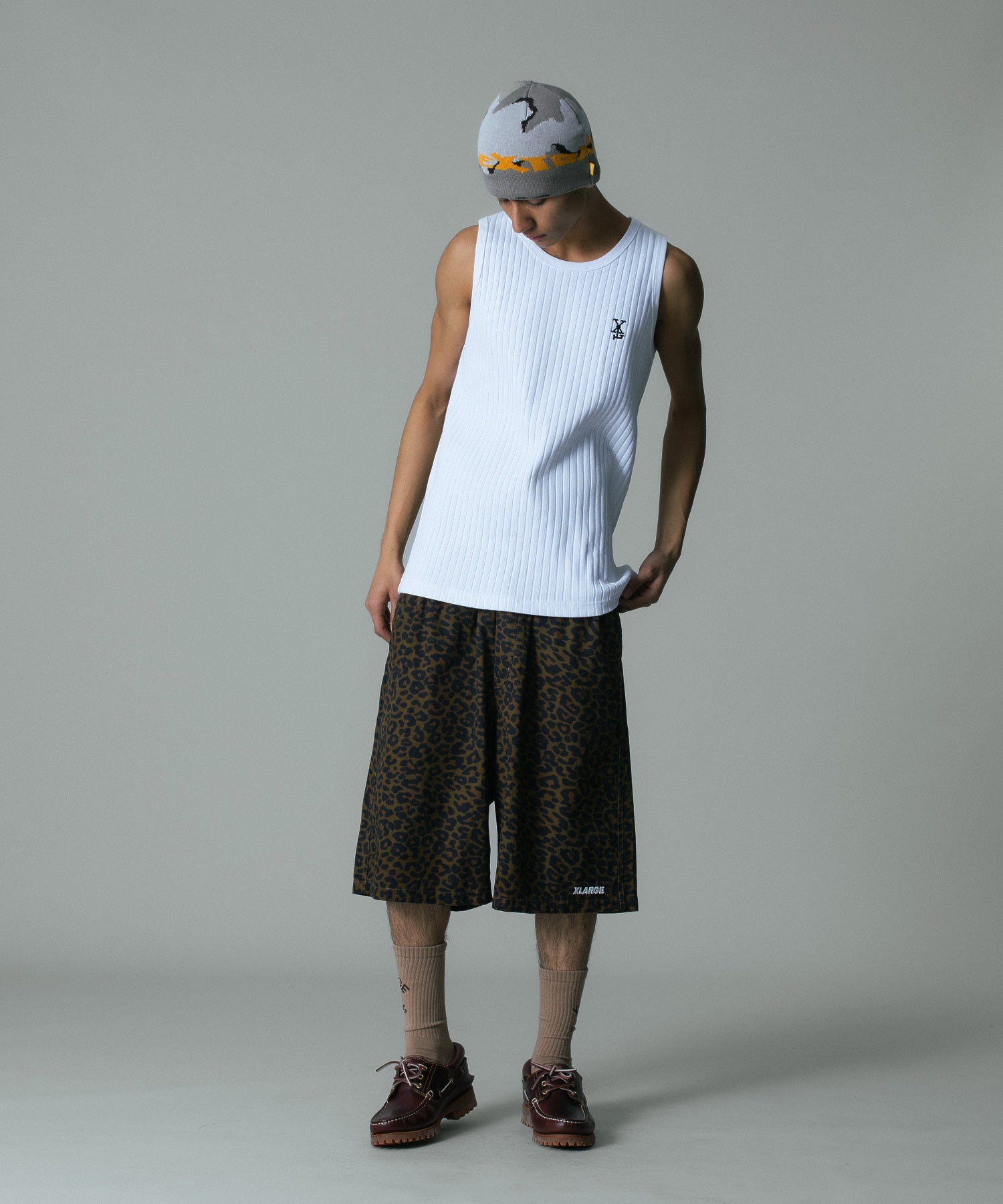 LOOSE EASY SHORT PANTS