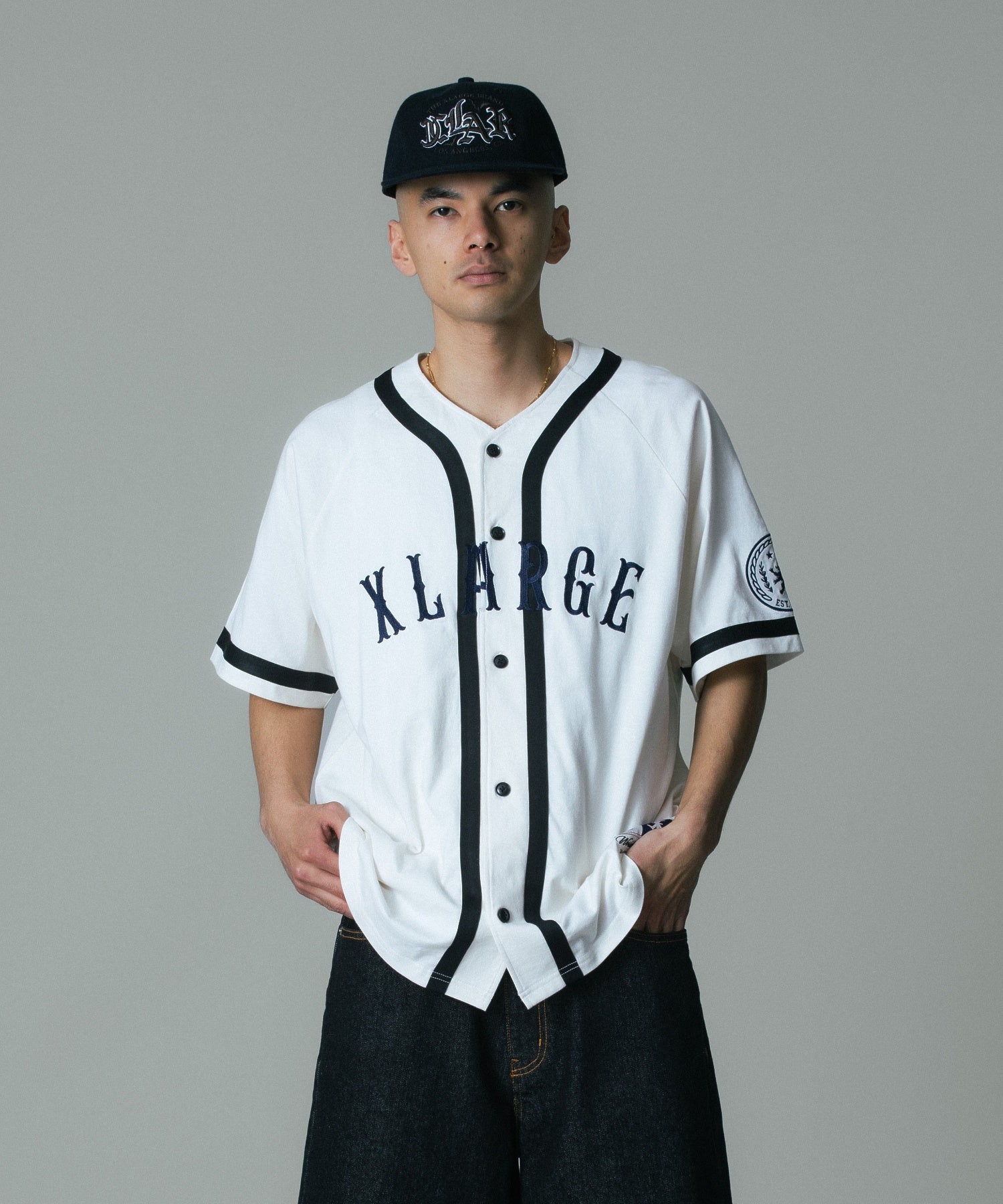 MODEL 身長172cm / 着用サイズ：Lサイズ