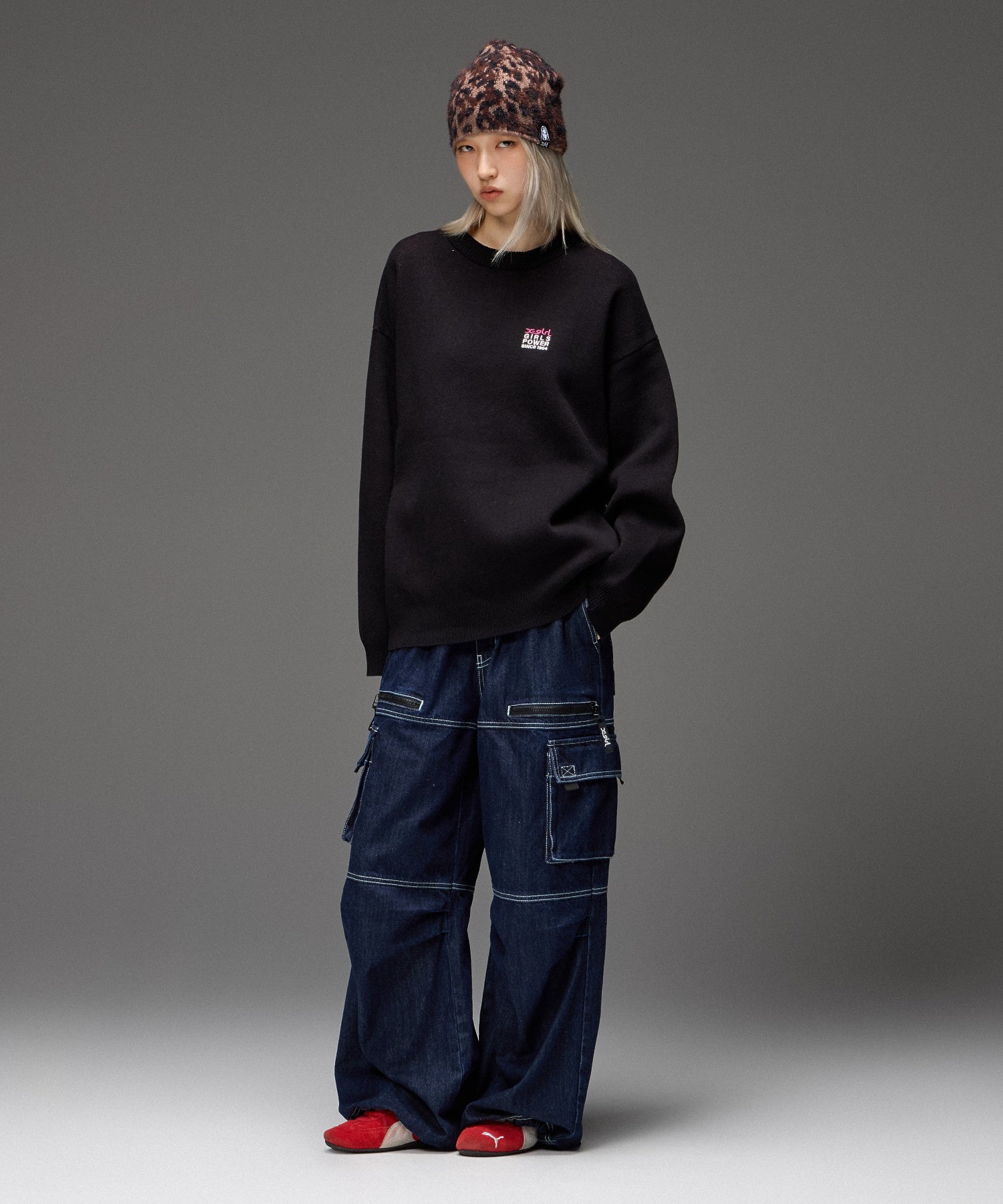 BOX LOGO AND FACE JACQUARD KNIT TOP