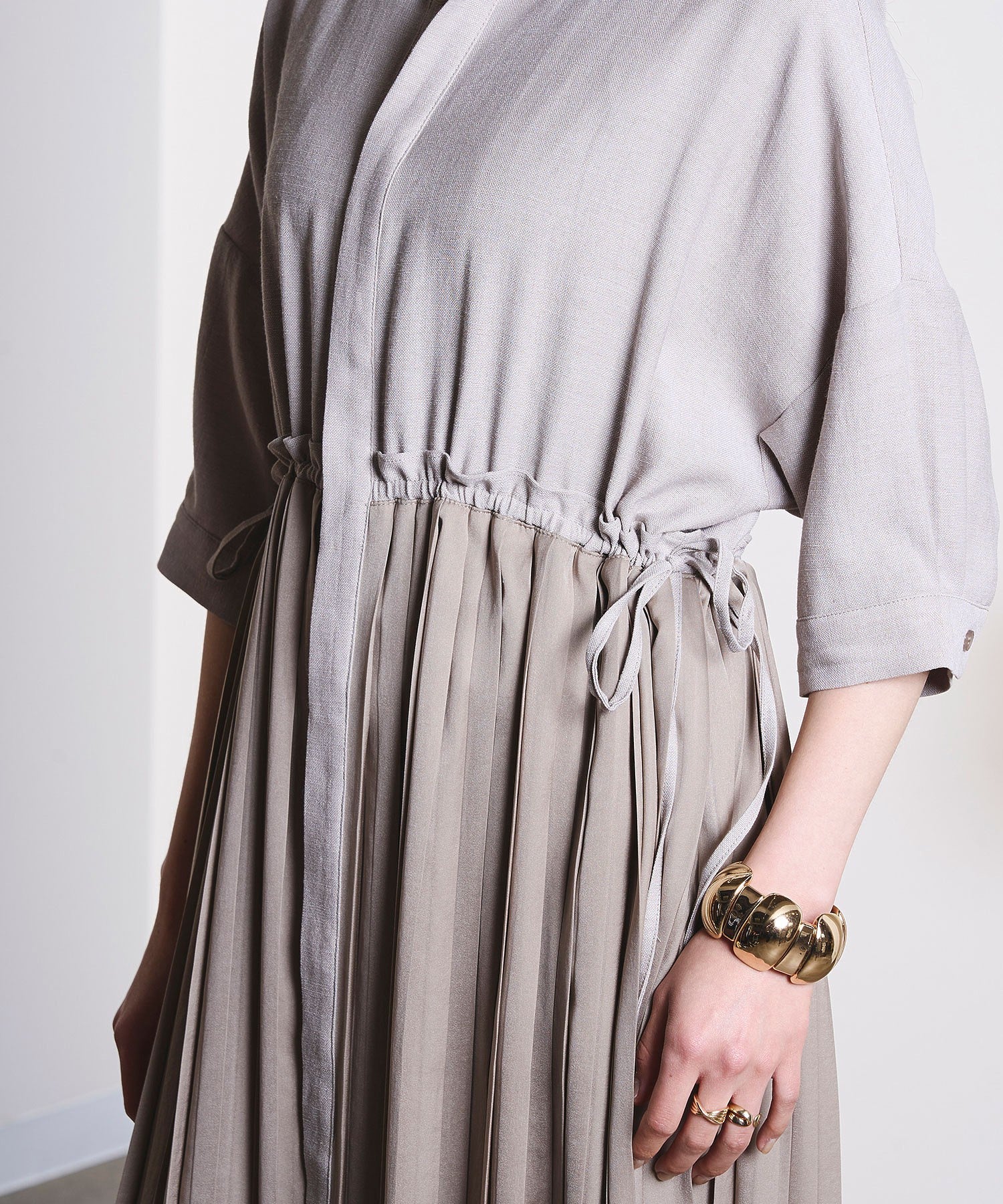 GENE HEAVENS/PLEATED SKIRT MIX FABRIC S/S SHIRT DRESS