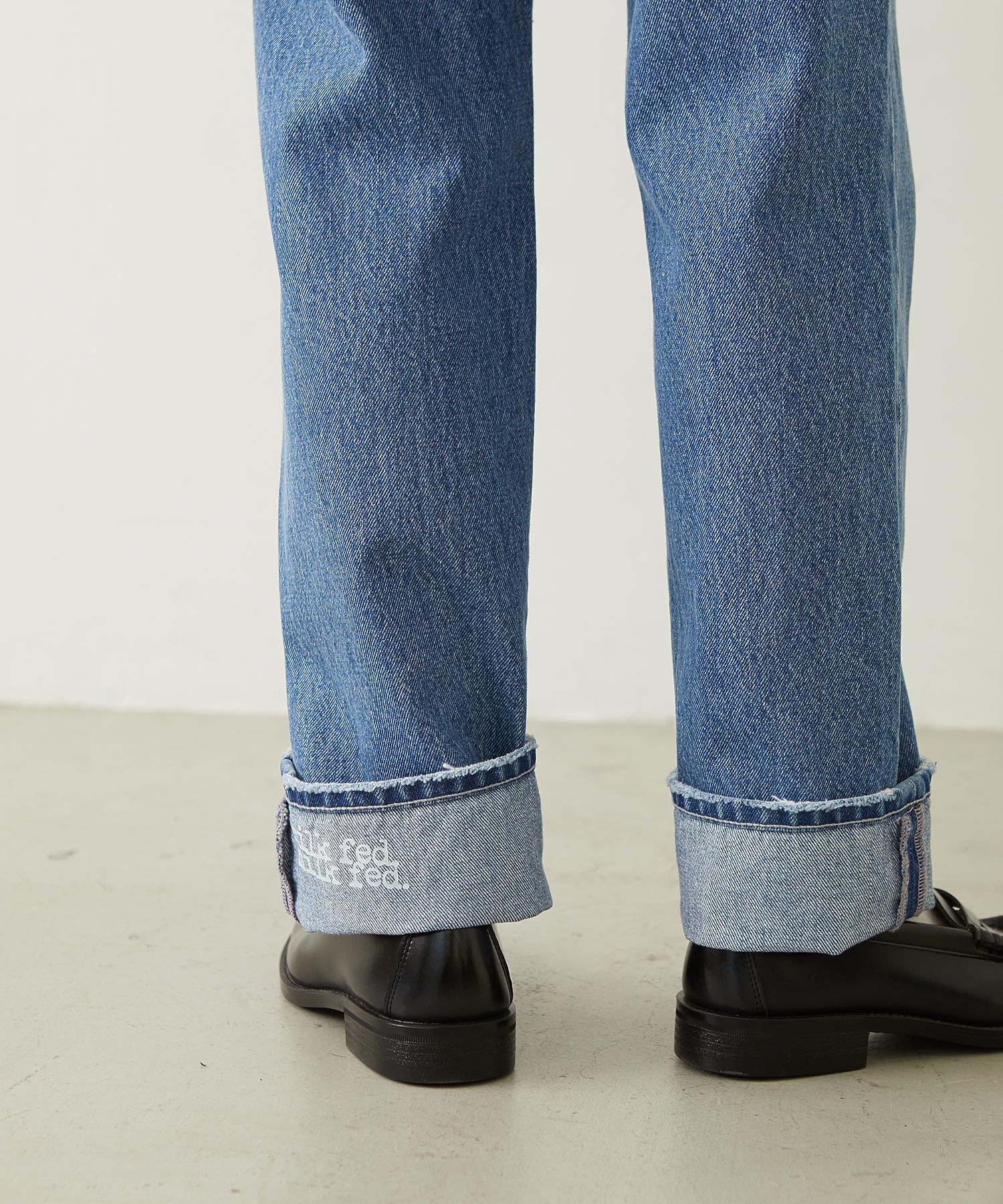 REPAIR DETAIL DENIM PANTS
