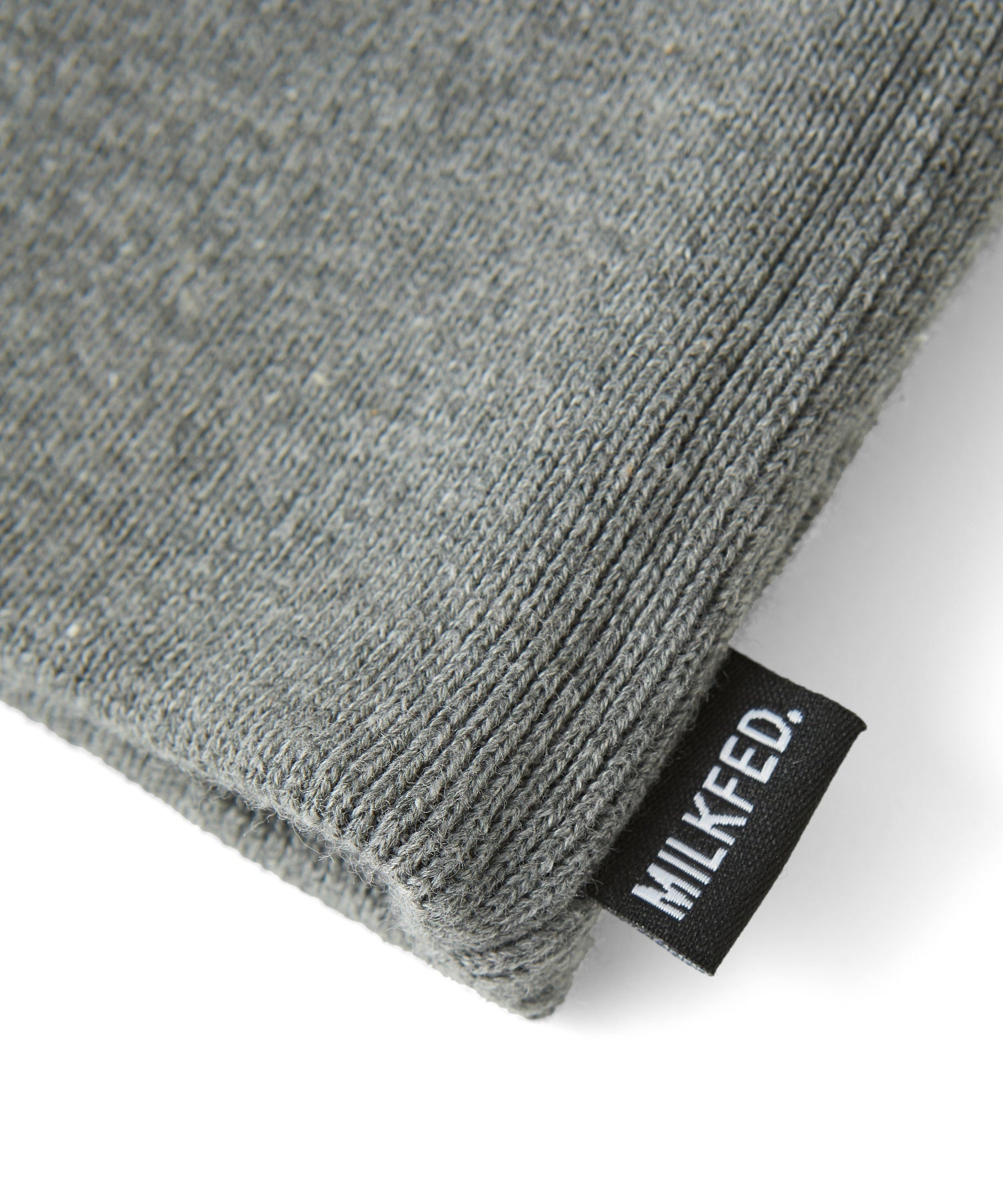 REVERSIBLE ICING KNIT CAP