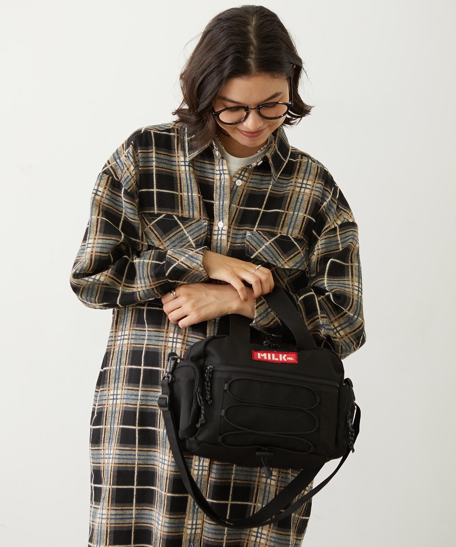 DAILY SHOULDER BAG