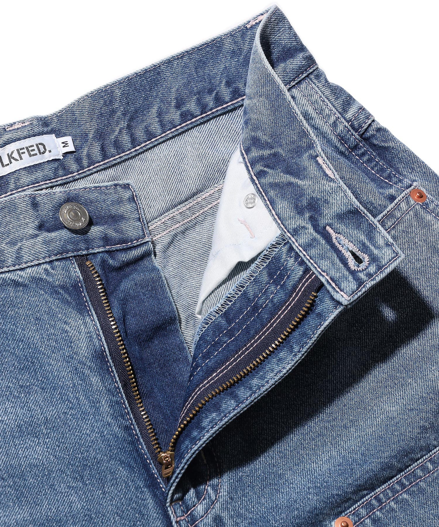 DOUBLE KNEE DISTRESSED DENIM PANTS