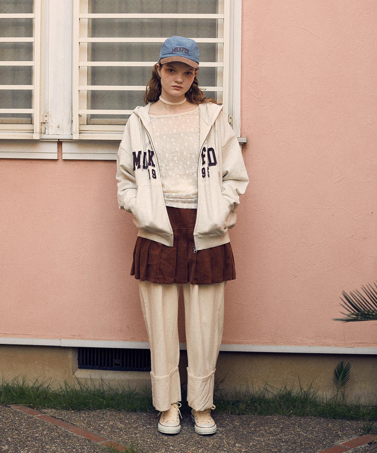 COLLEGE PATCH ZIP UP HOODIE