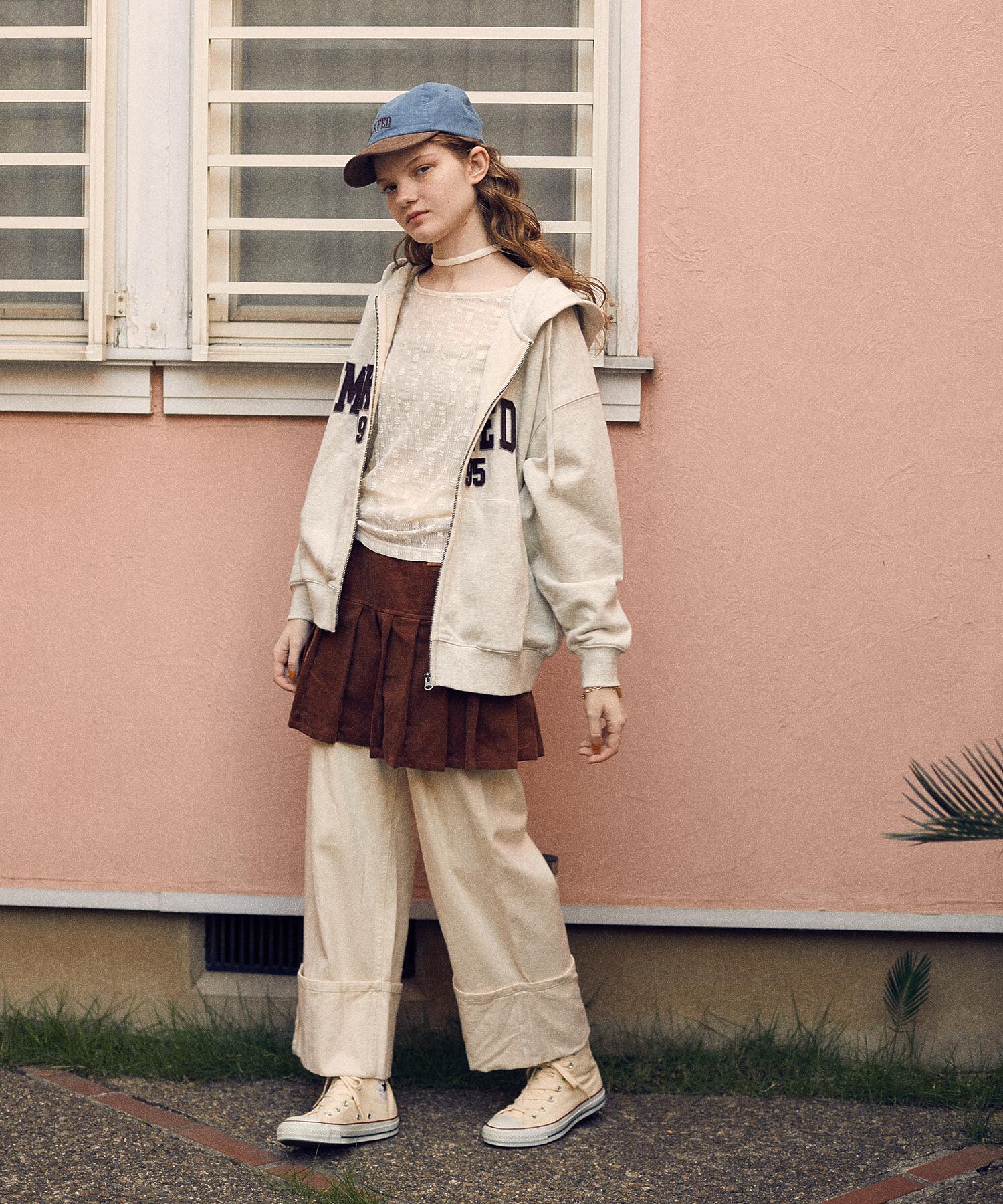 COLLEGE PATCH ZIP UP HOODIE