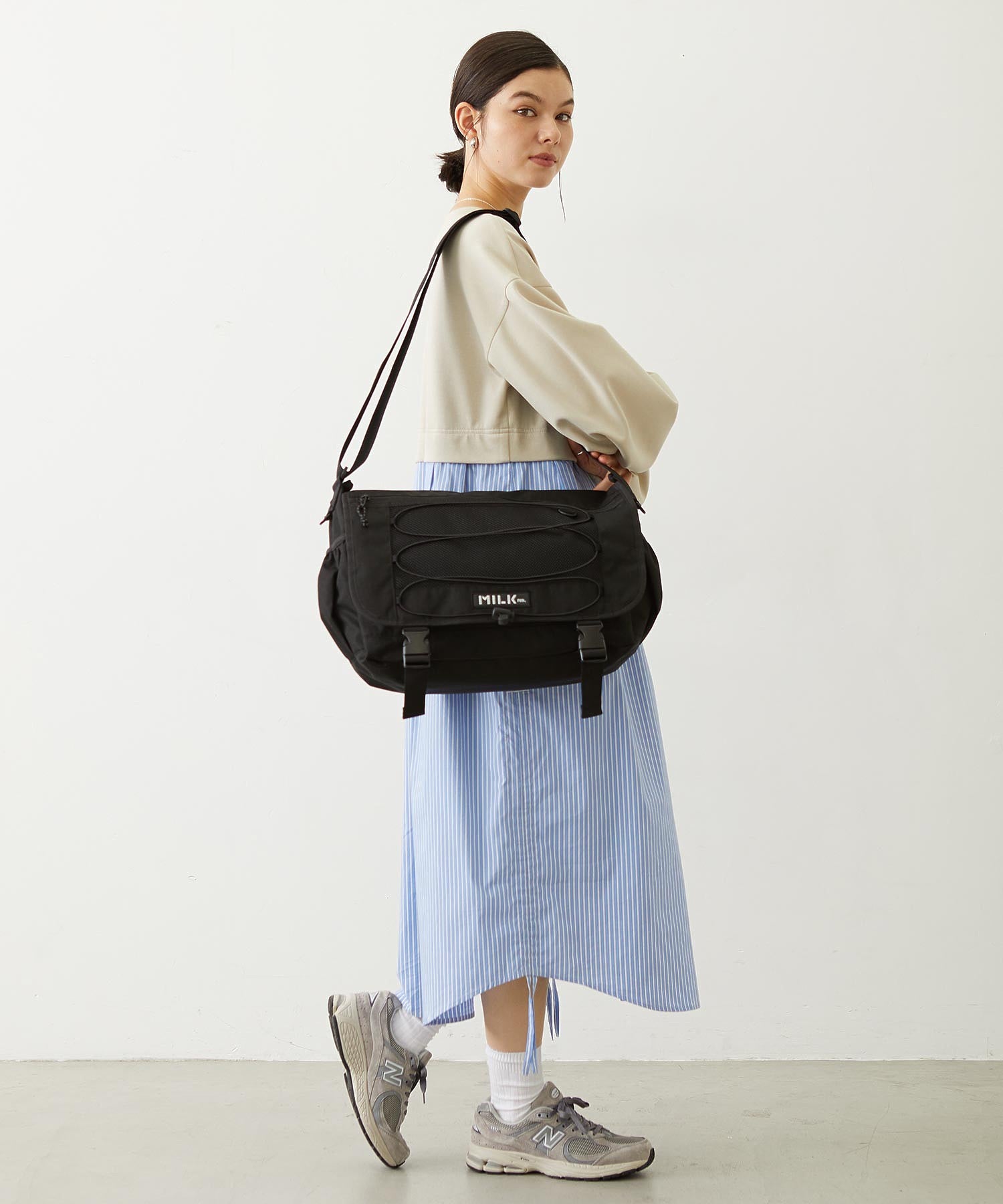 DAILY MESSENGER BAG