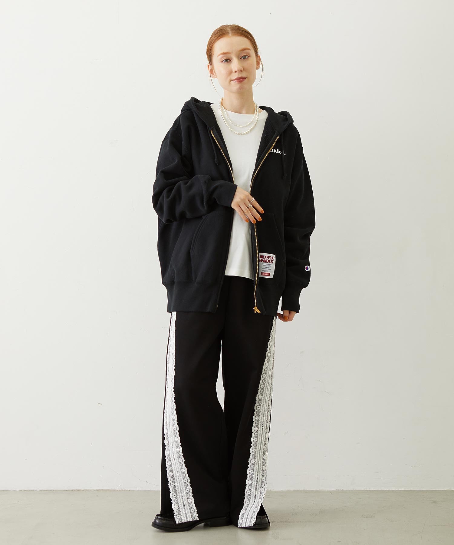 LACE LINE PANTS