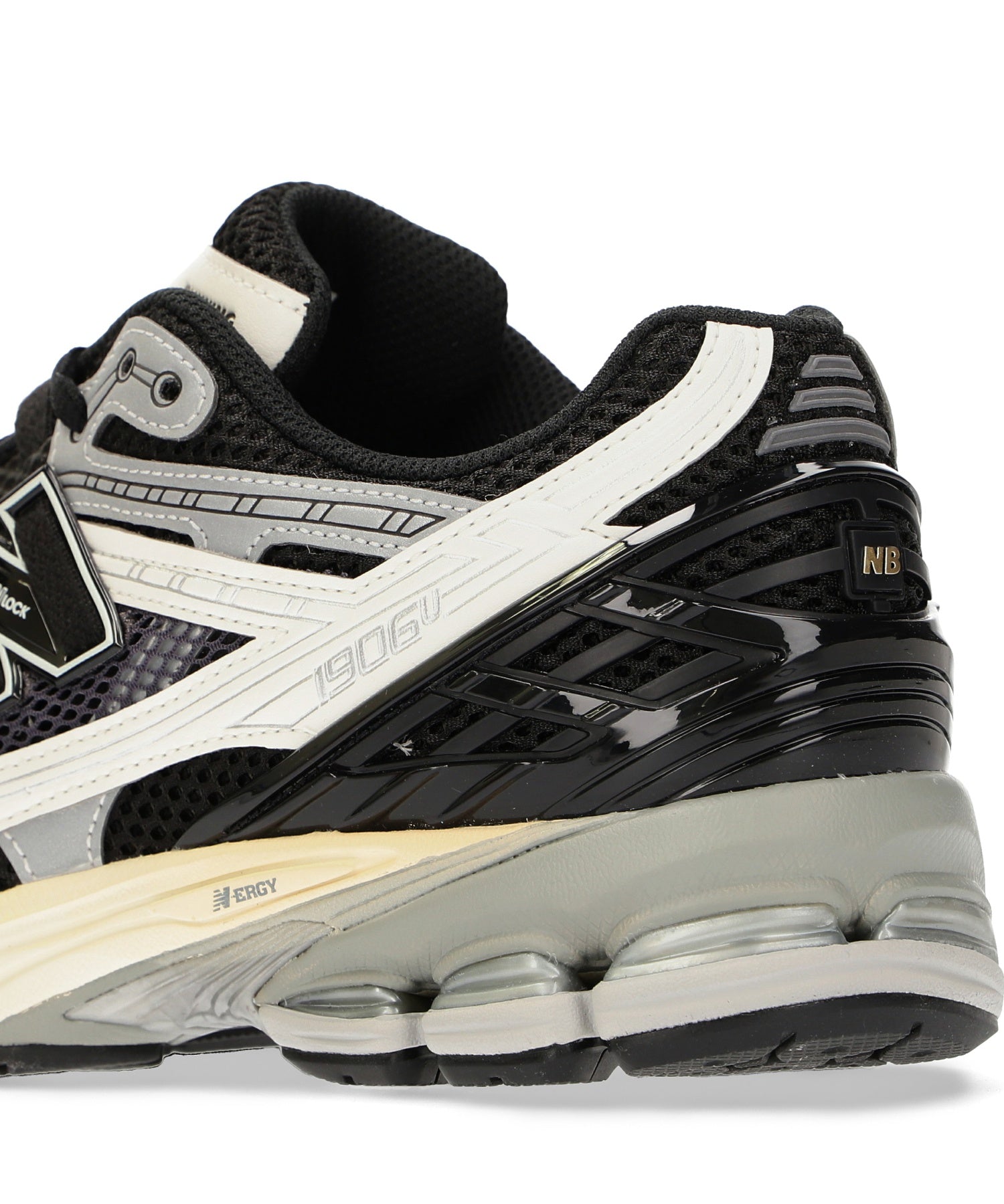 NEW BALANCE/ニューバランス/U1906NC