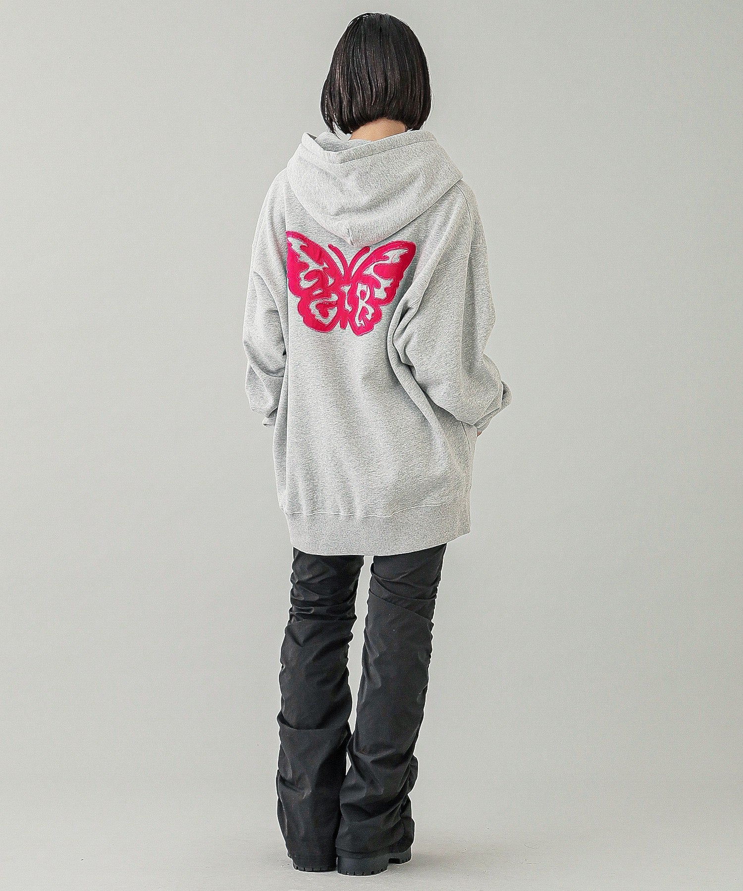 BUTTERFLY PATCH OVERSIZED SWEAT HOODIE