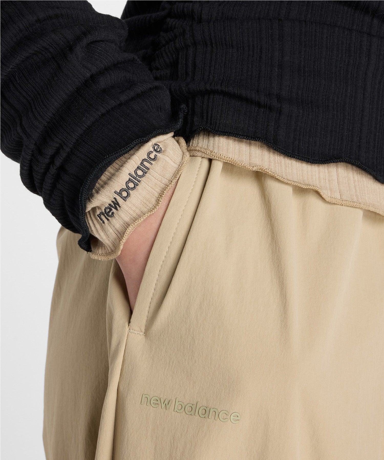 NEW BALANCE/ニューバランス/W NB Grey COLOR BLOCK L/S TOP WT61O1JA