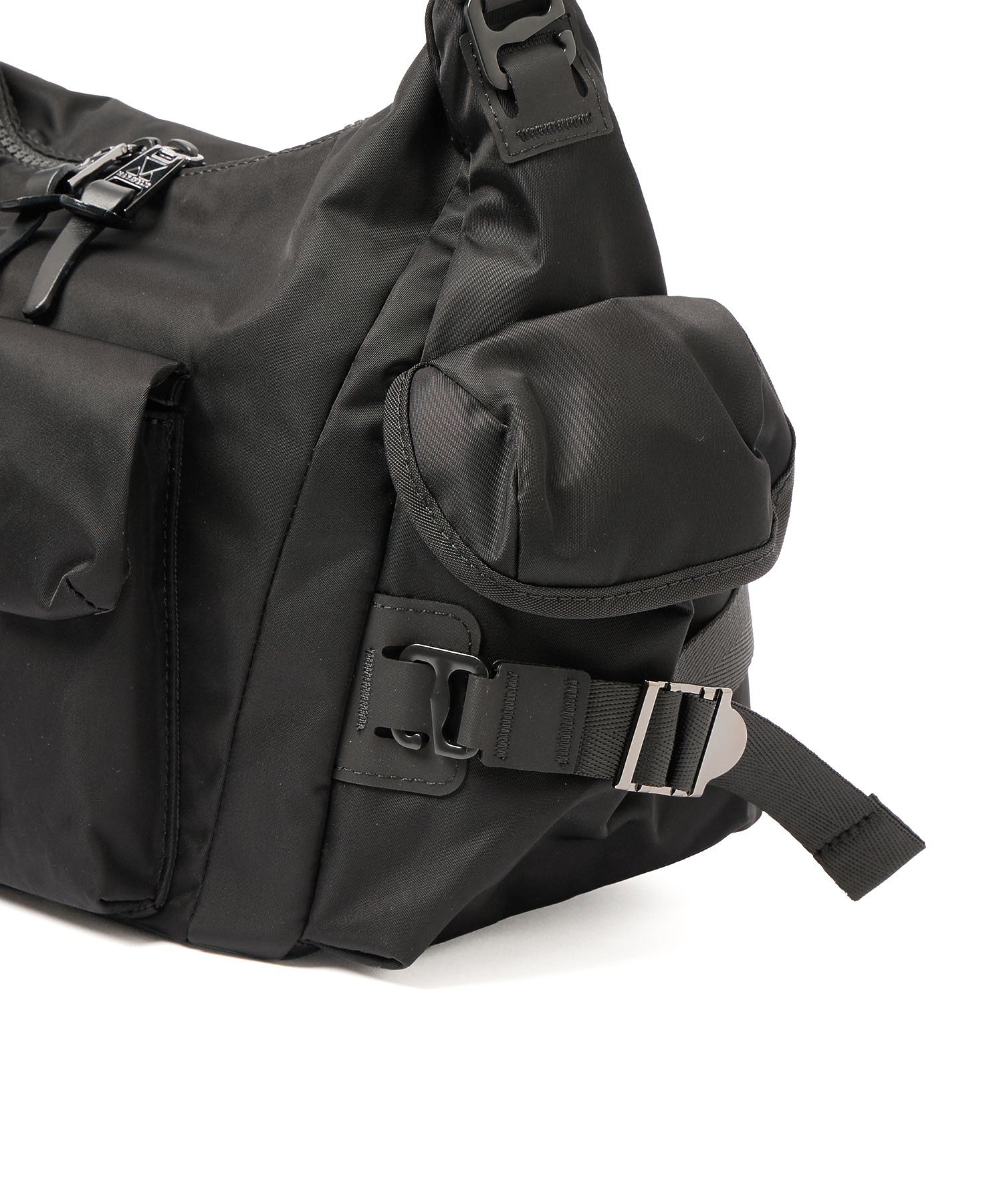 MAKAVELIC/EVOLVE SHOULDER BAG