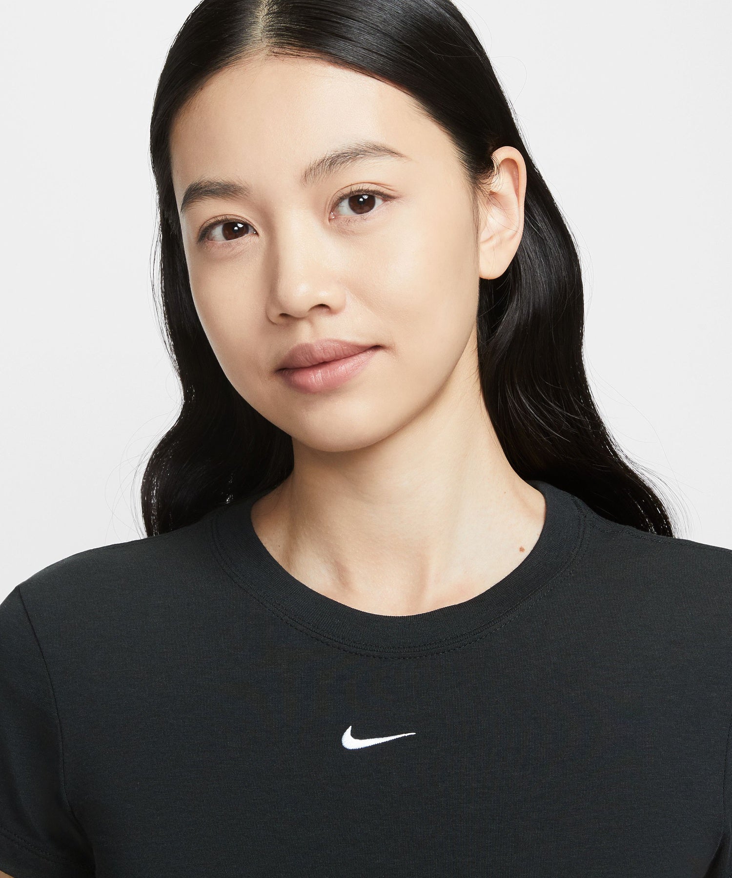 NIKE/ナイキ/W NSW CHLL CRP S/S TEE HF9539