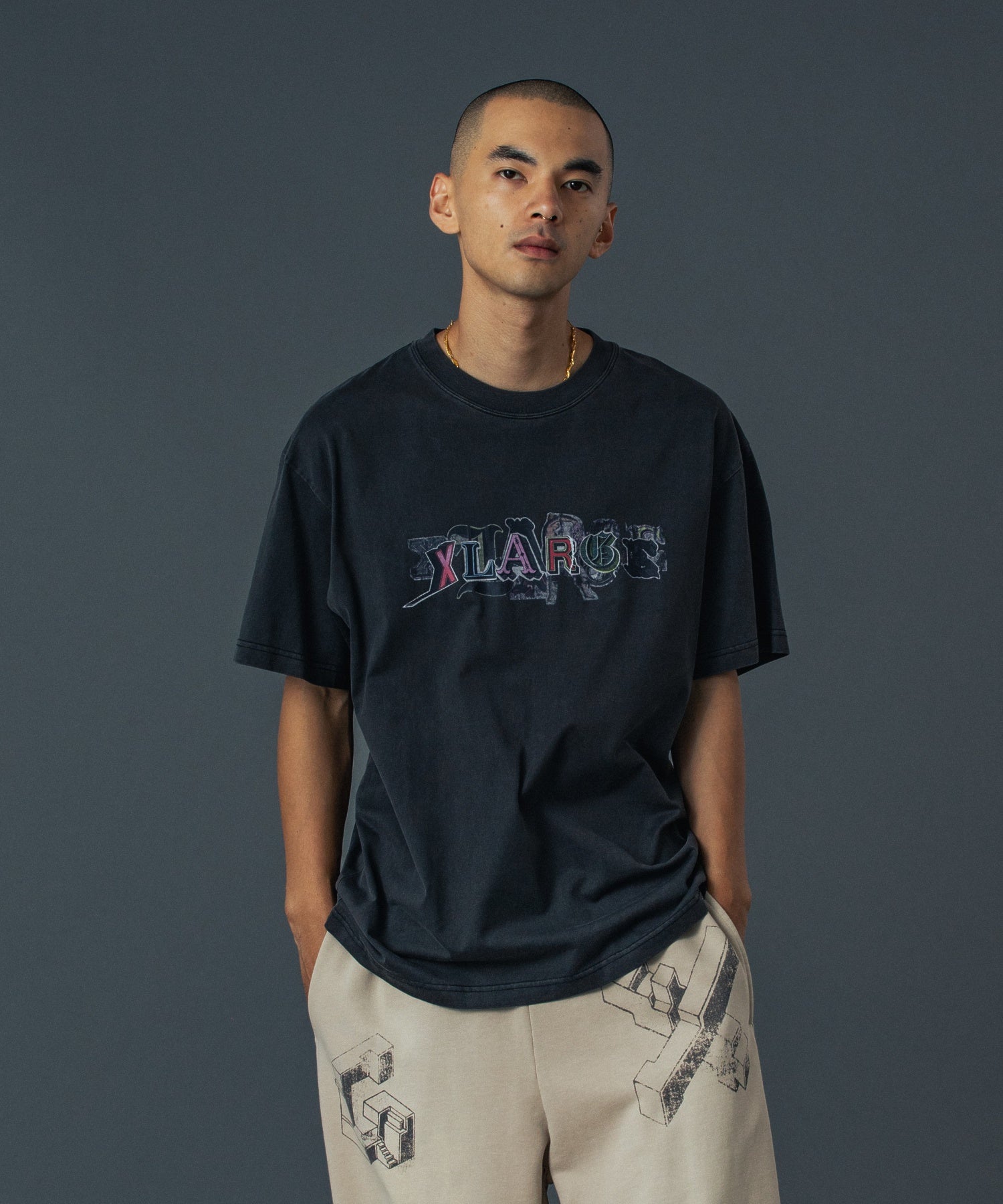 MODEL 身長172cm / 着用サイズ：Lサイズ