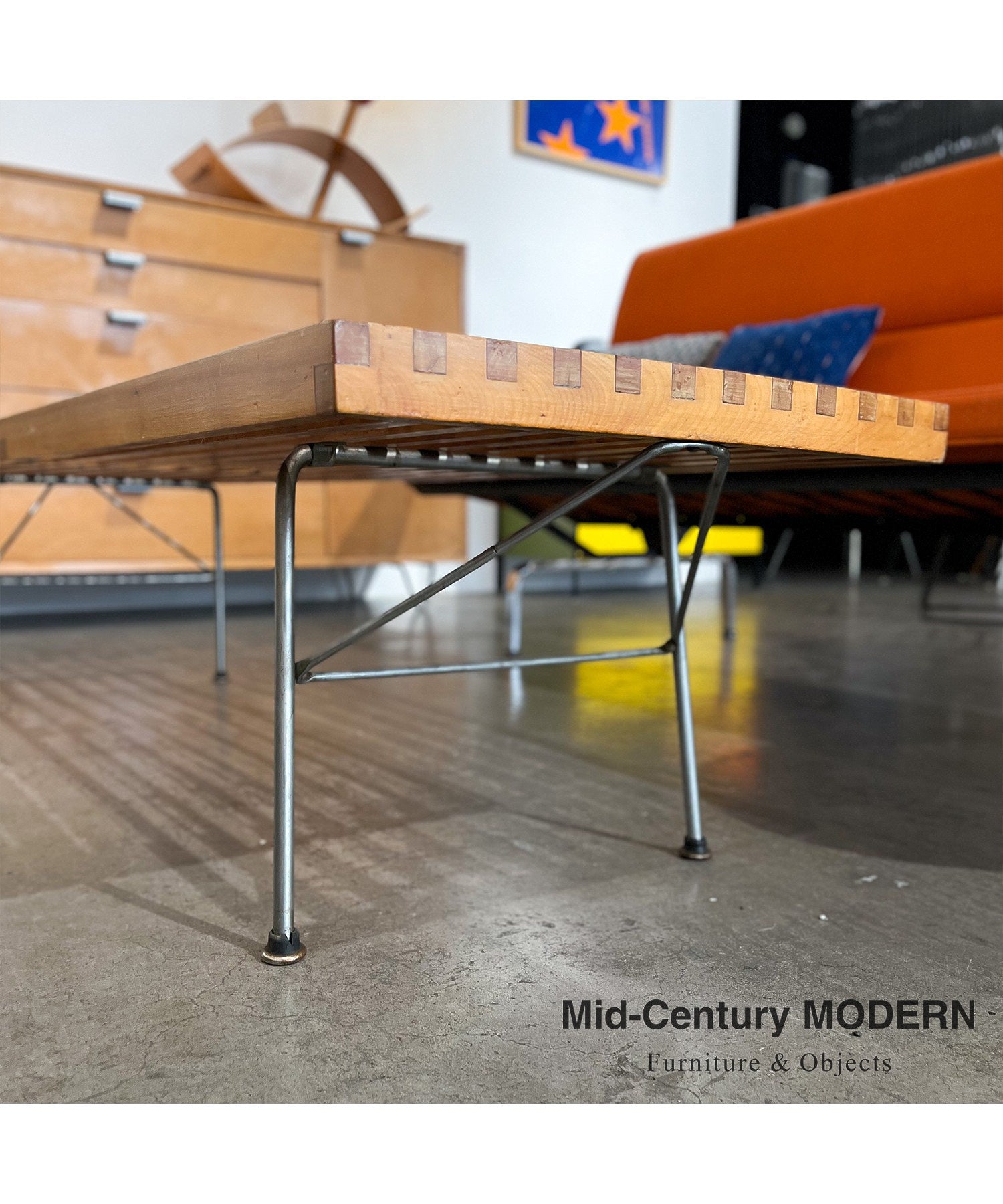 Nelson Platform Bench / Vintage