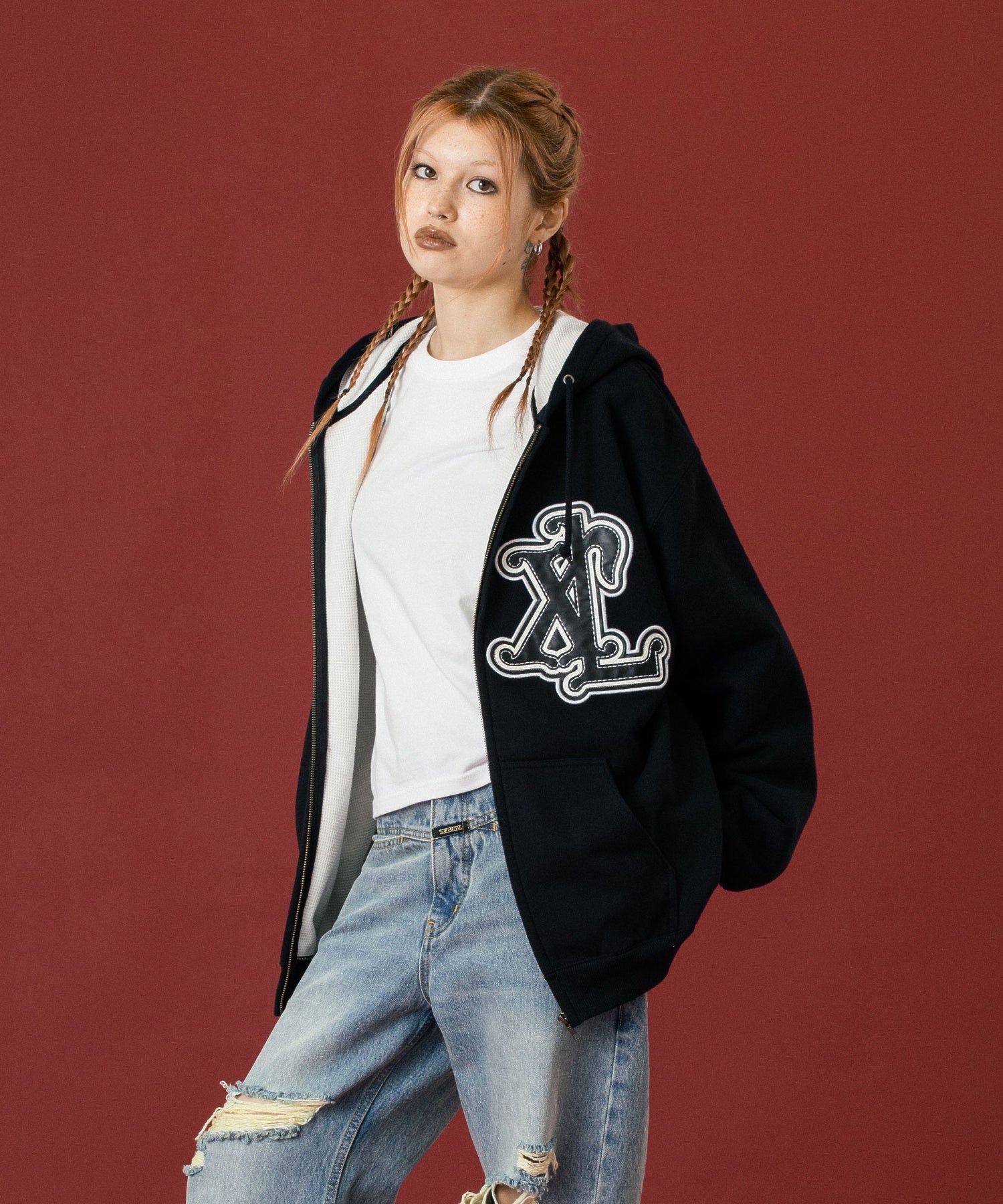 MODEL 身長170cm / 着用サイズ：Lサイズ