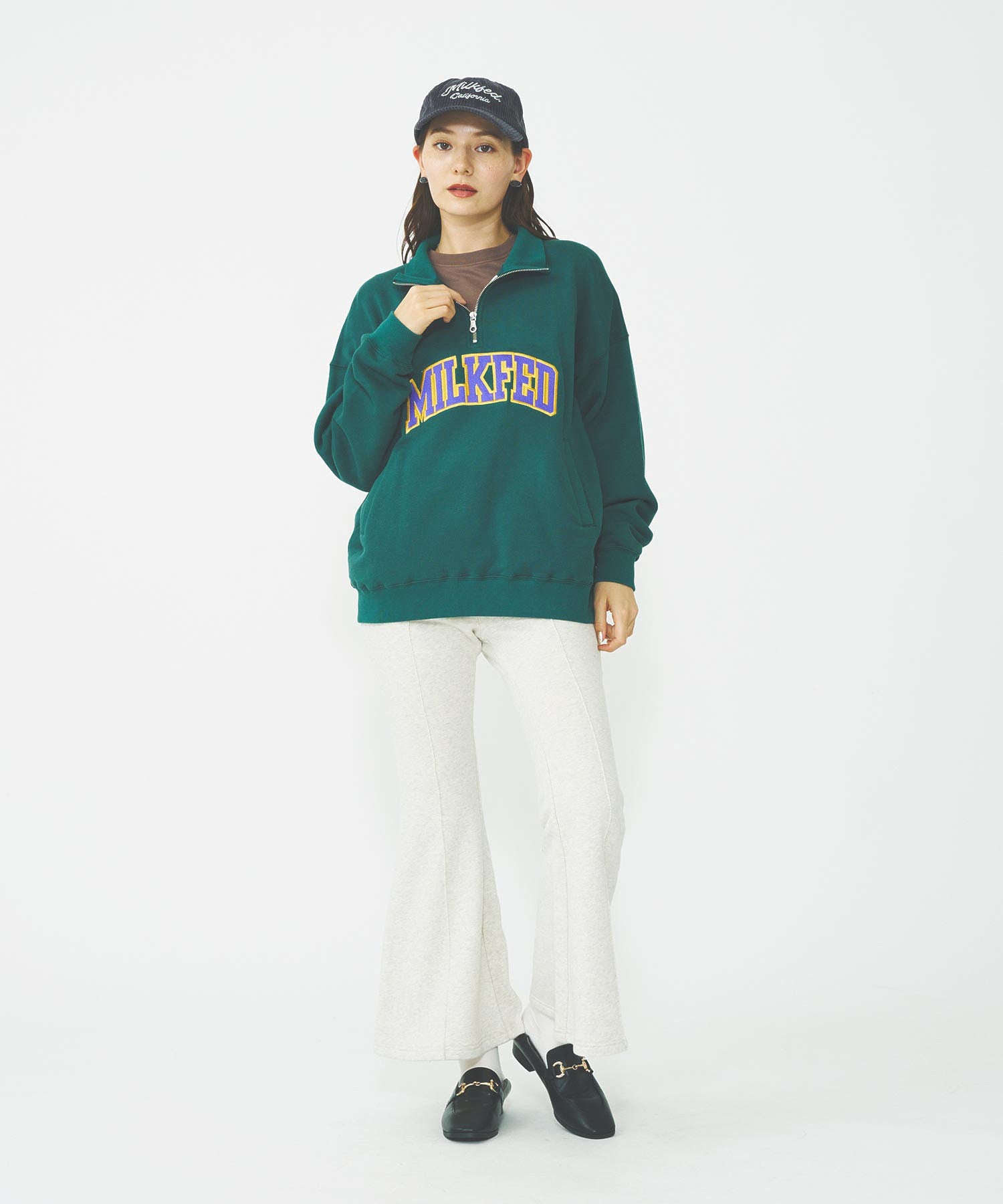 COLLEGE LOGO HALF ZIP TOP