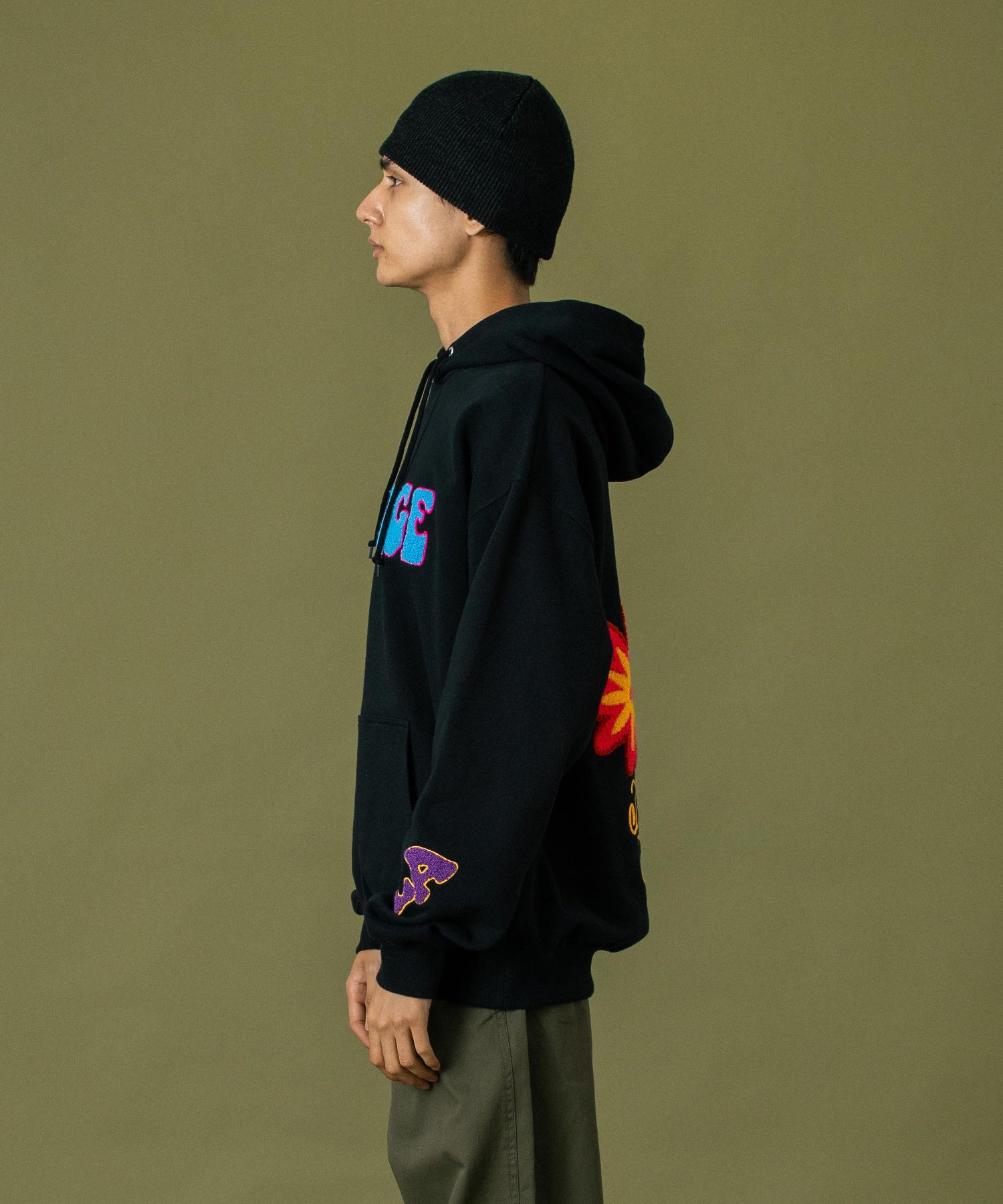 FLOWER PULLOVER HOODED SWEAT