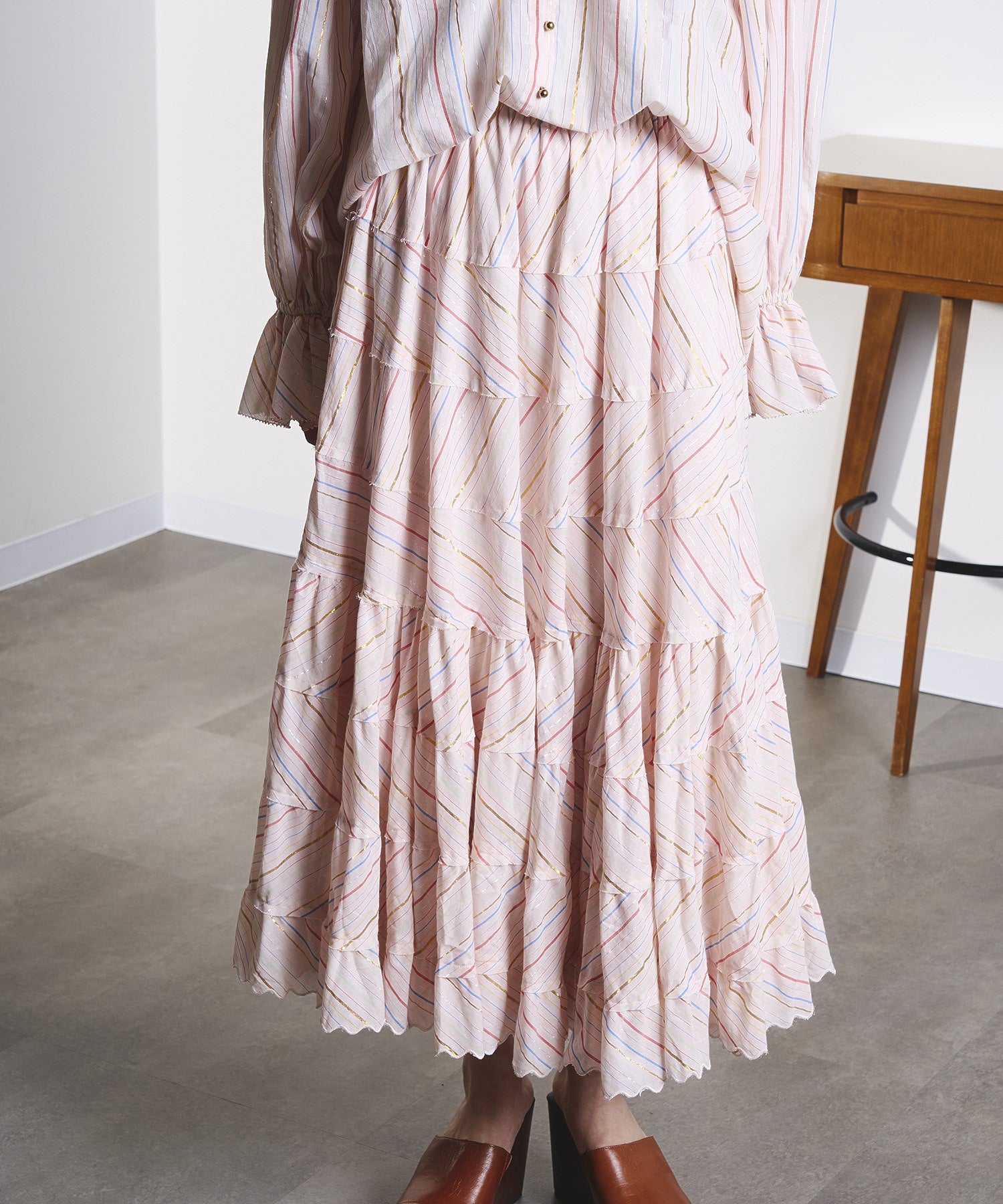mag.by c/STRIPE CIRCLE SKIRT