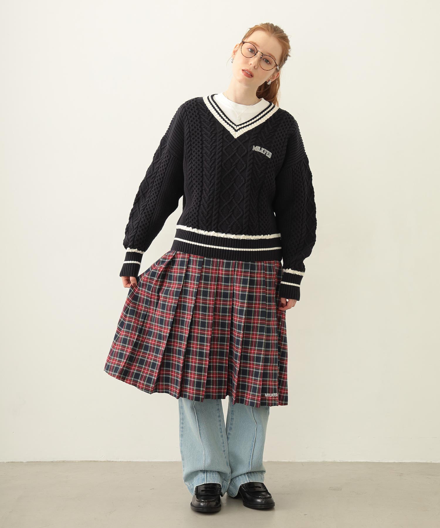 MILKFED. PATCH V-NECK KNIT