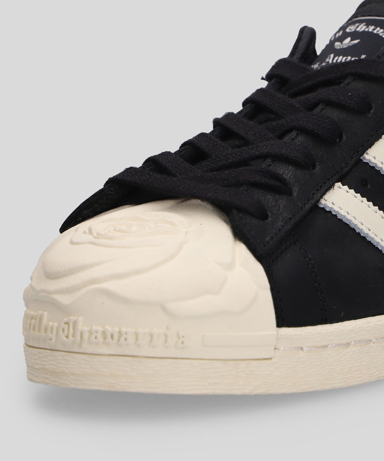 adidas/アディダス/WILLY CHAVARRIA SST 2 KJ2029