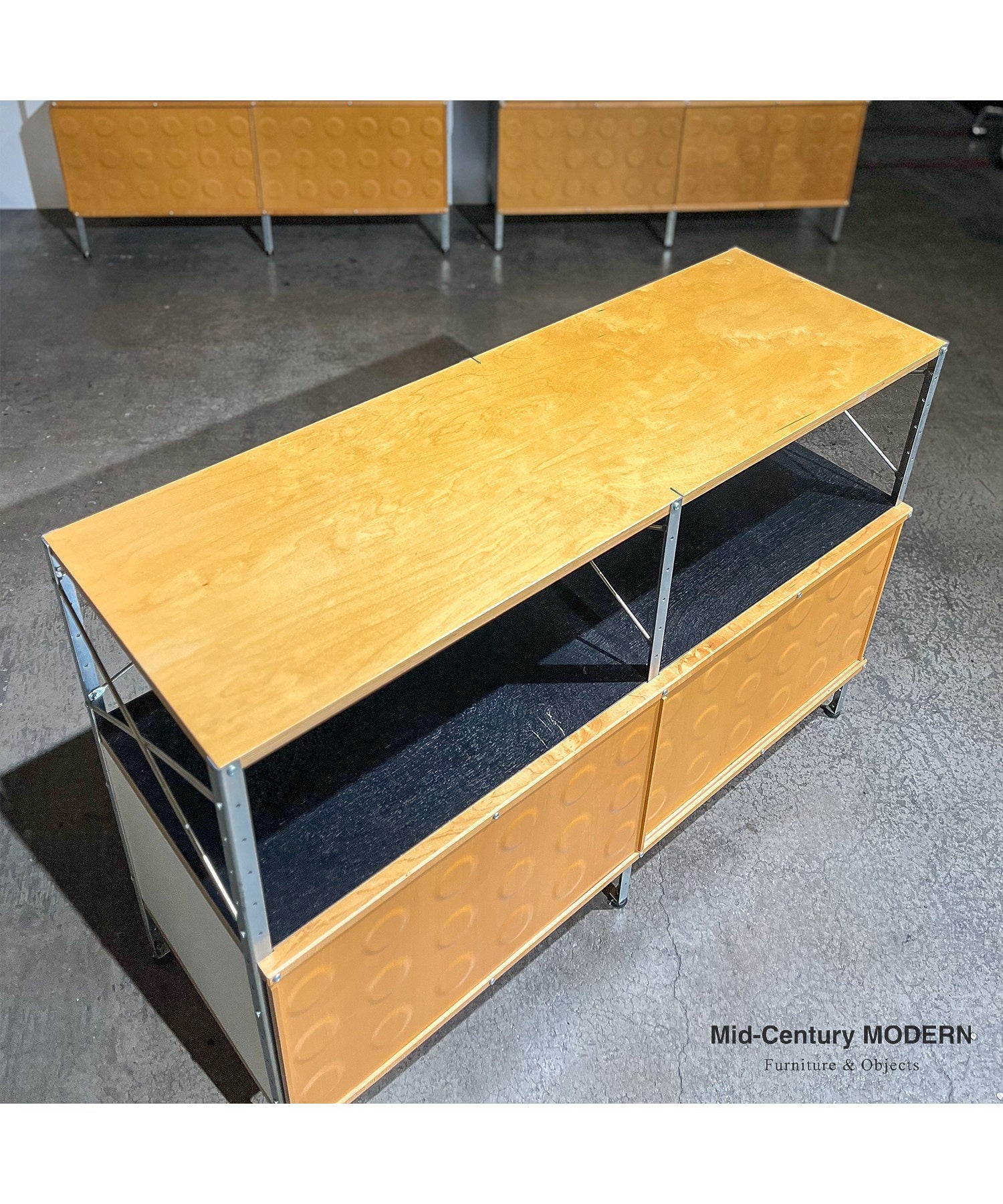 ESU230-N / Herman Miller / Used
