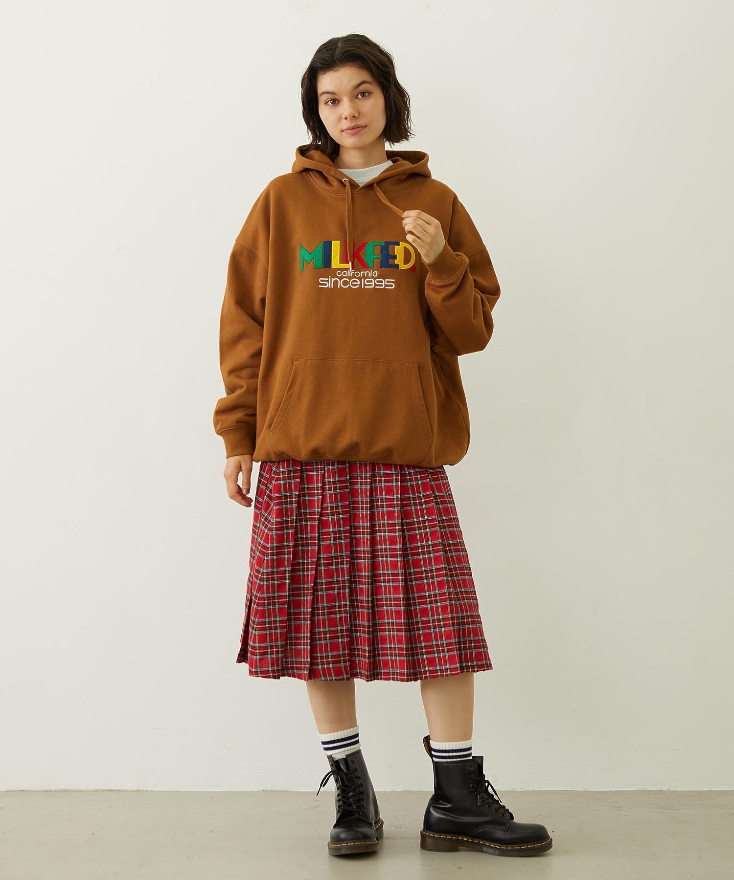 RETRO LOGO FELT PATCH SWEAT HOODIE