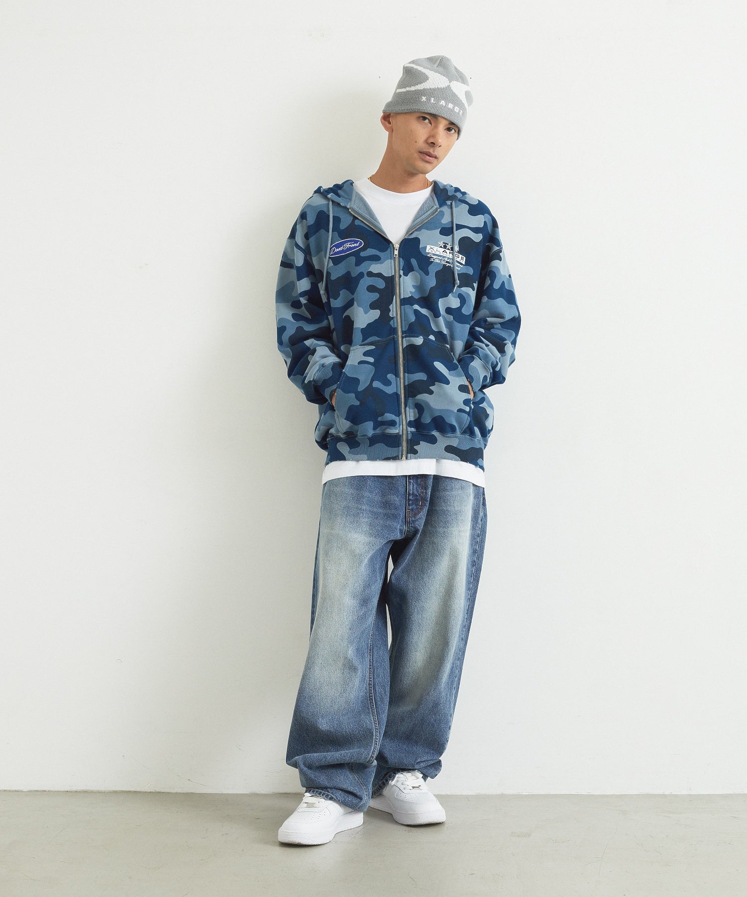 FADED DENIM PANTS