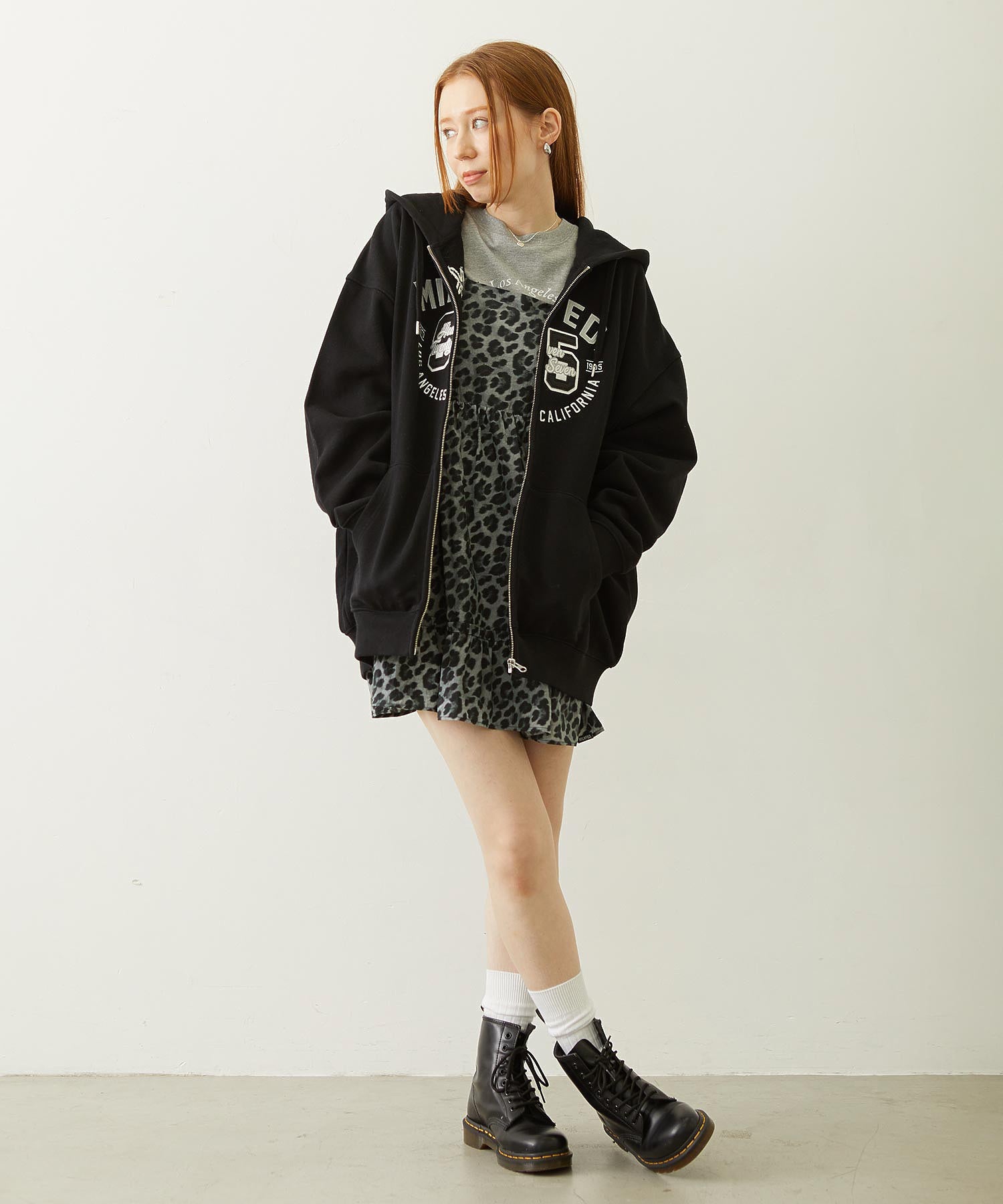 COLLEGE LOGO PATCH ZIP UP HOODIE