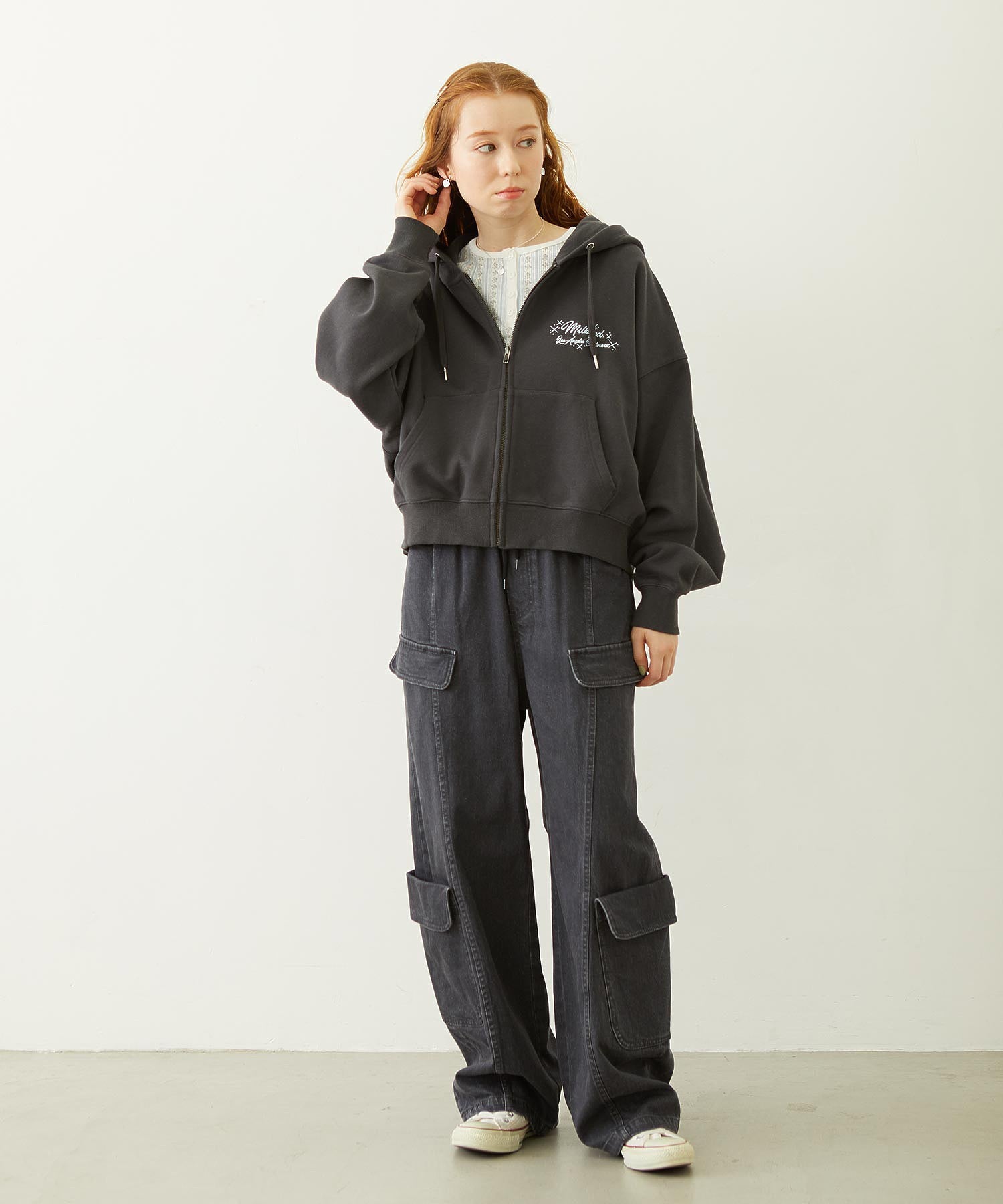 RHINESTONE LOGO SHORT ZIP UP HOODIE