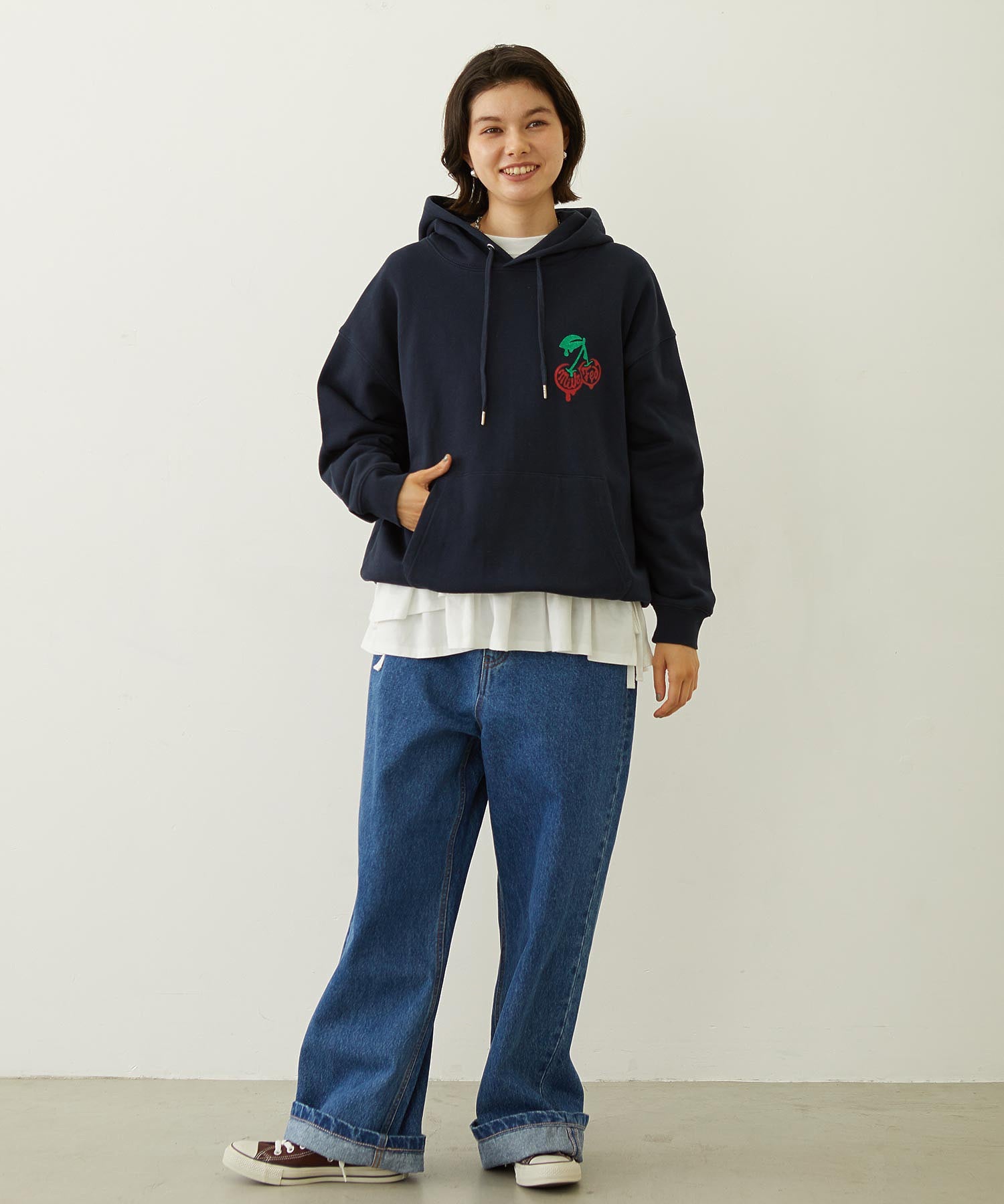 MELTY CHERRY SWEAT HOODIE