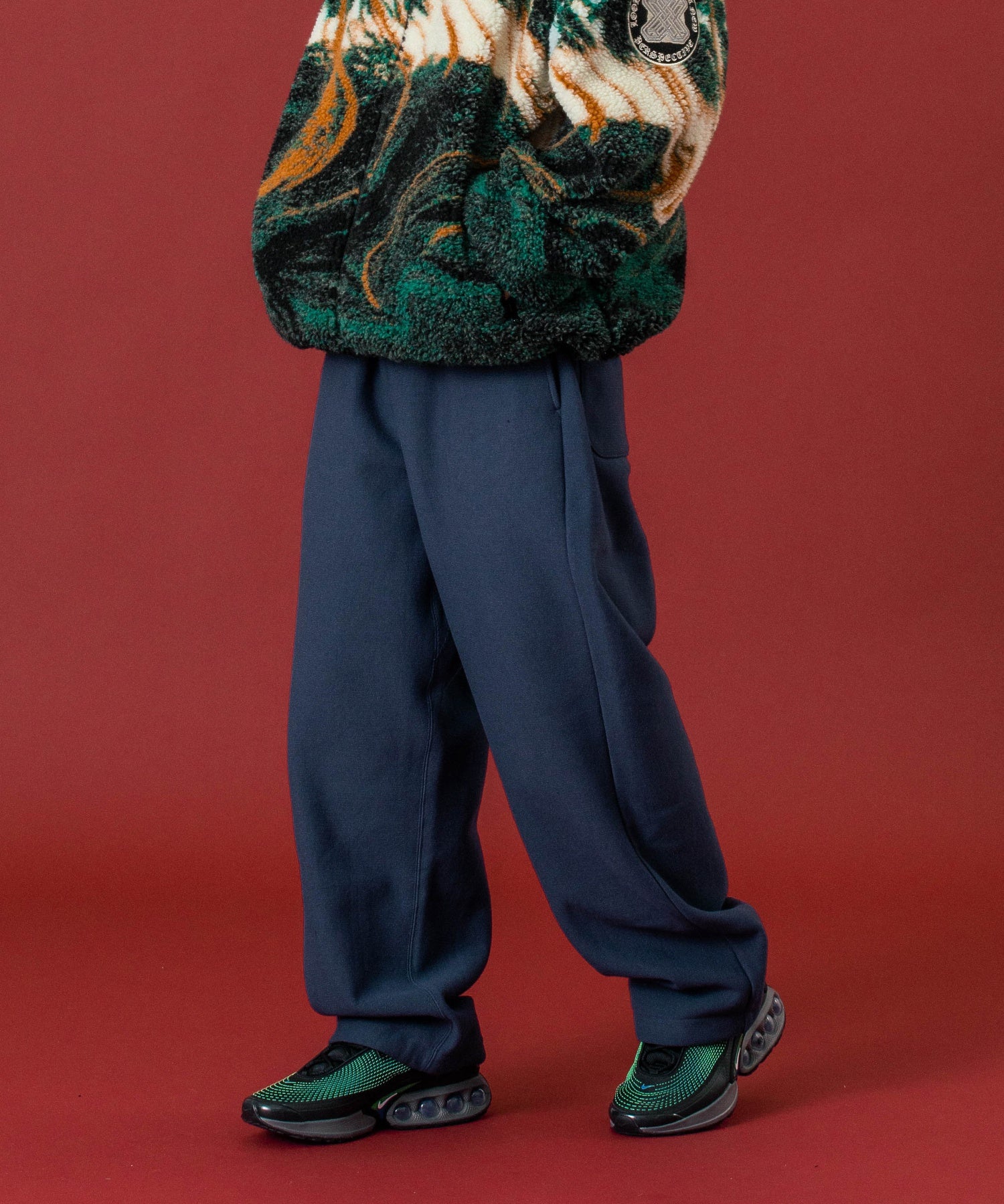 MODEL 身長172cm / 着用サイズ：Lサイズ