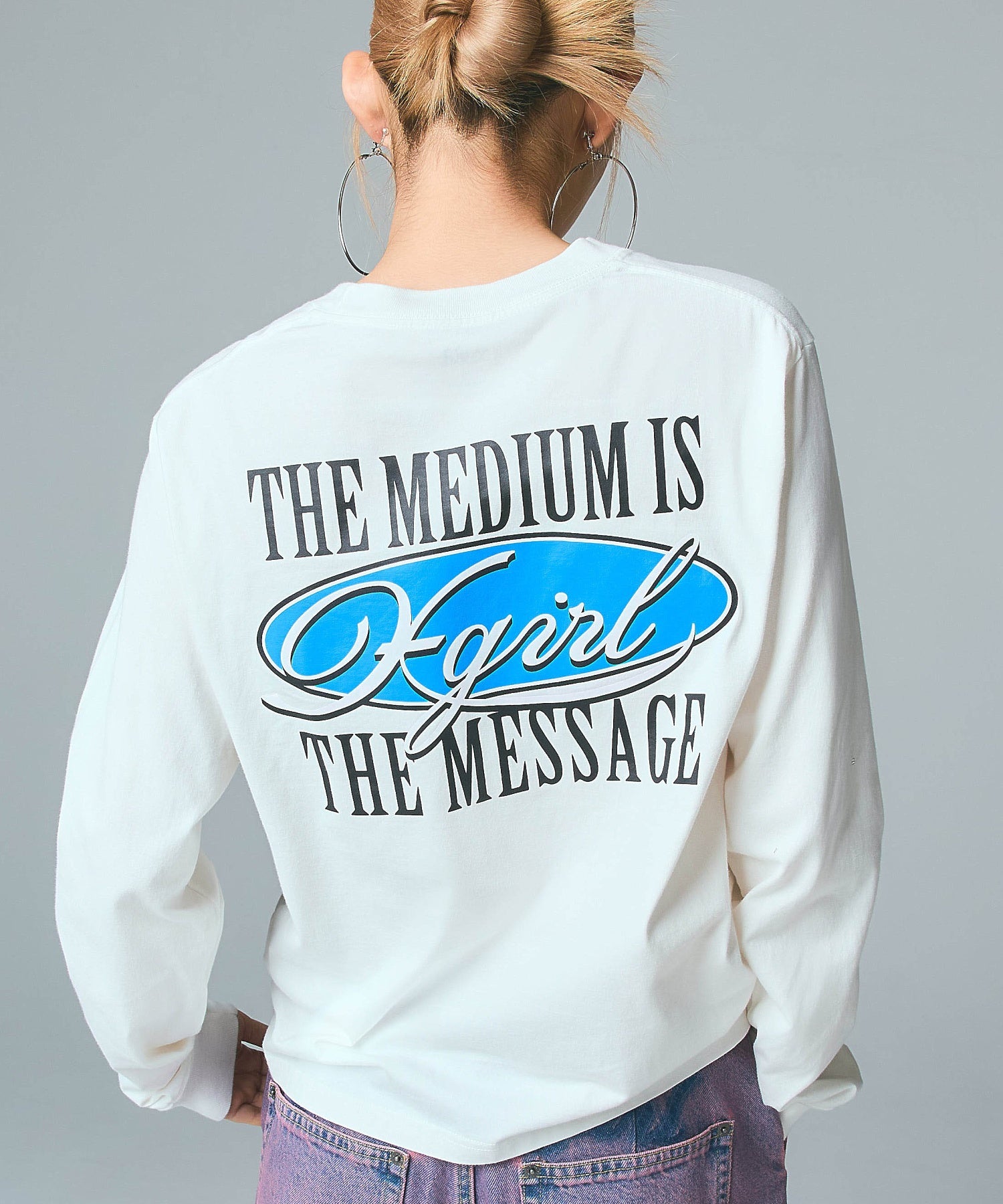 OVAL LOGO AND MESSAGE L/S TEE