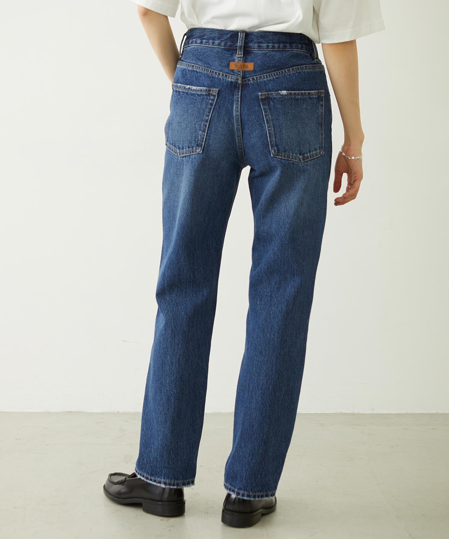 REPAIR DETAIL DENIM PANTS