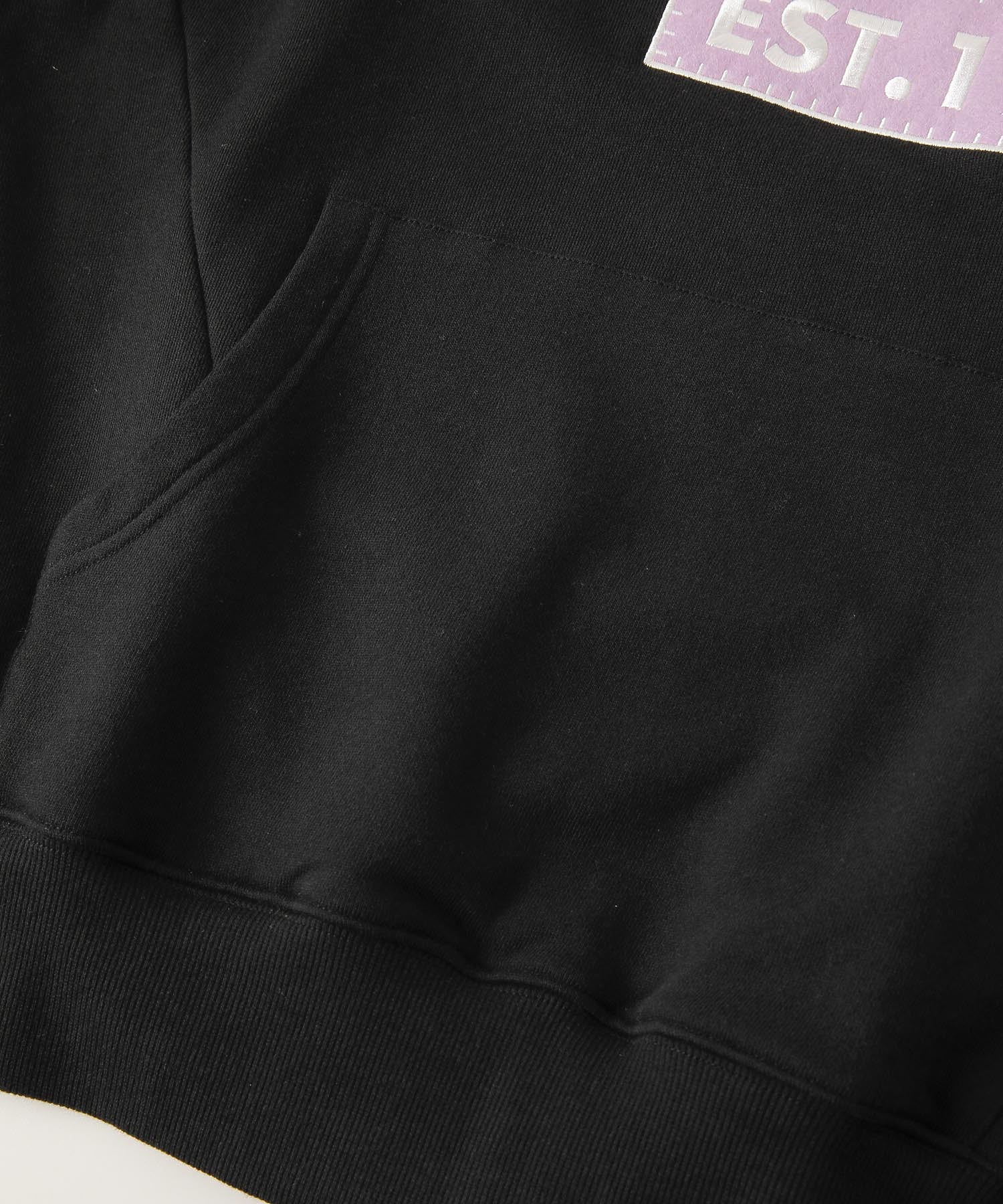 LINE SLEEVE SWEAT TOP MILKFED.