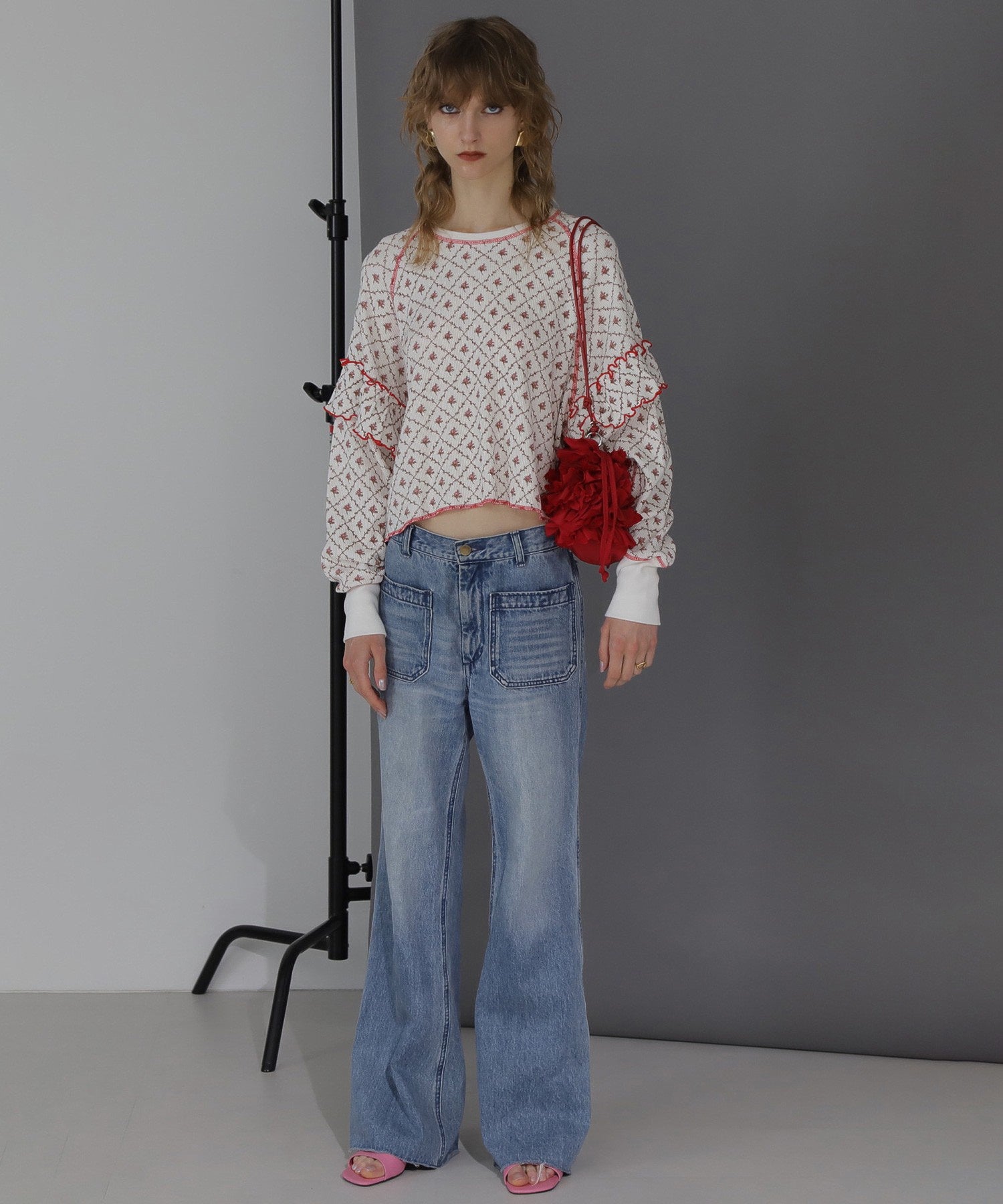 ボリュームフリル巾着バッグ