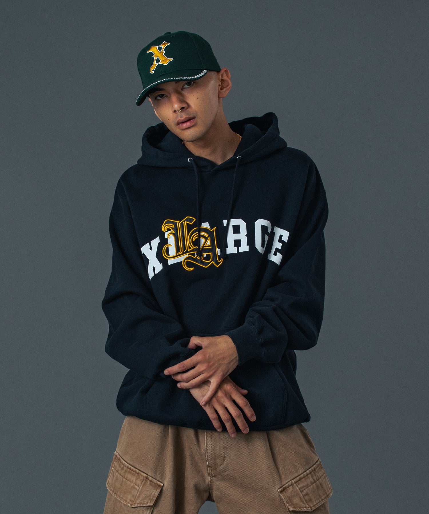 MODEL 身長172cm / 着用サイズ：Lサイズ