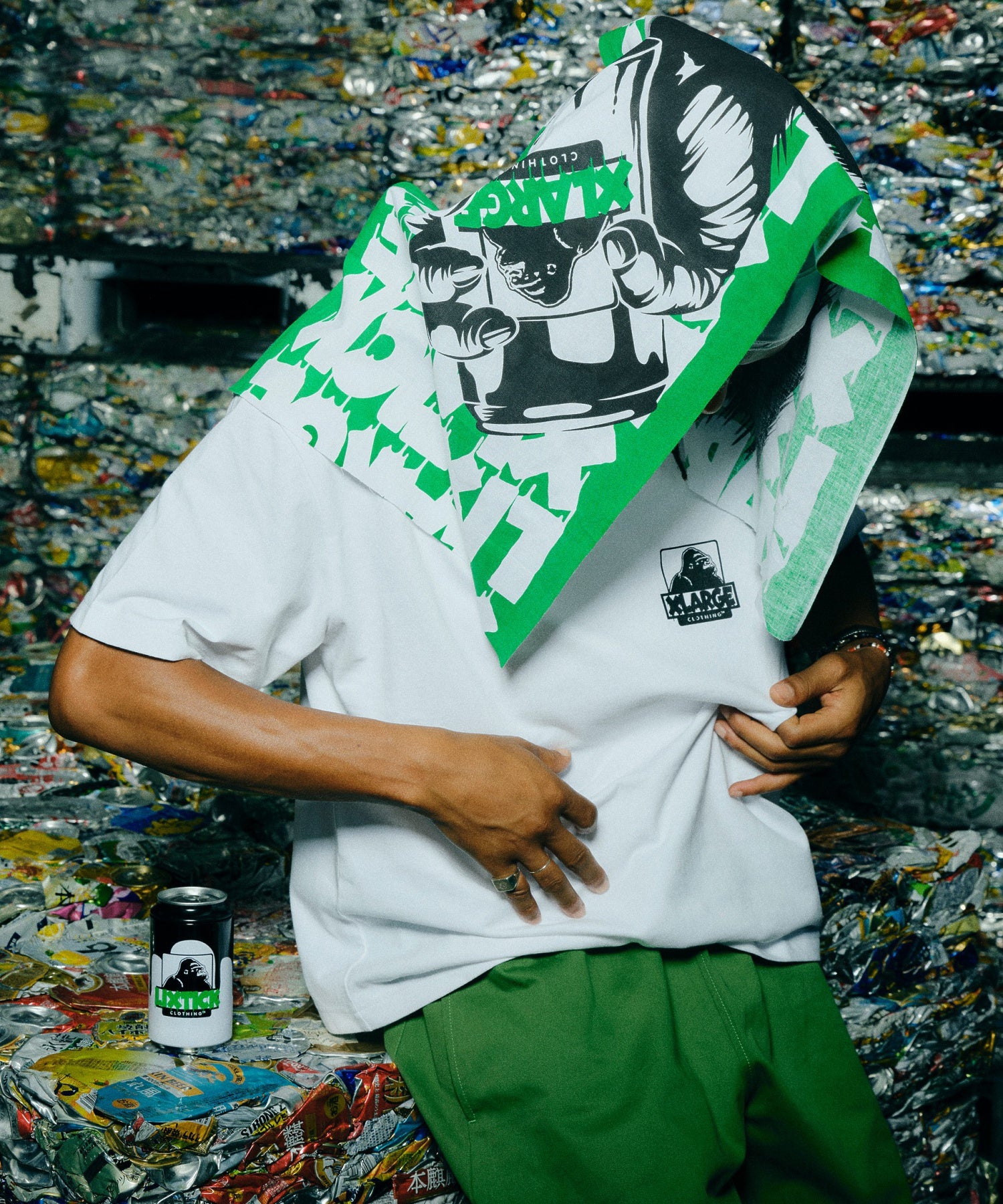 XLARGE×LIXTICK GRAB OG CAN S/S TEE