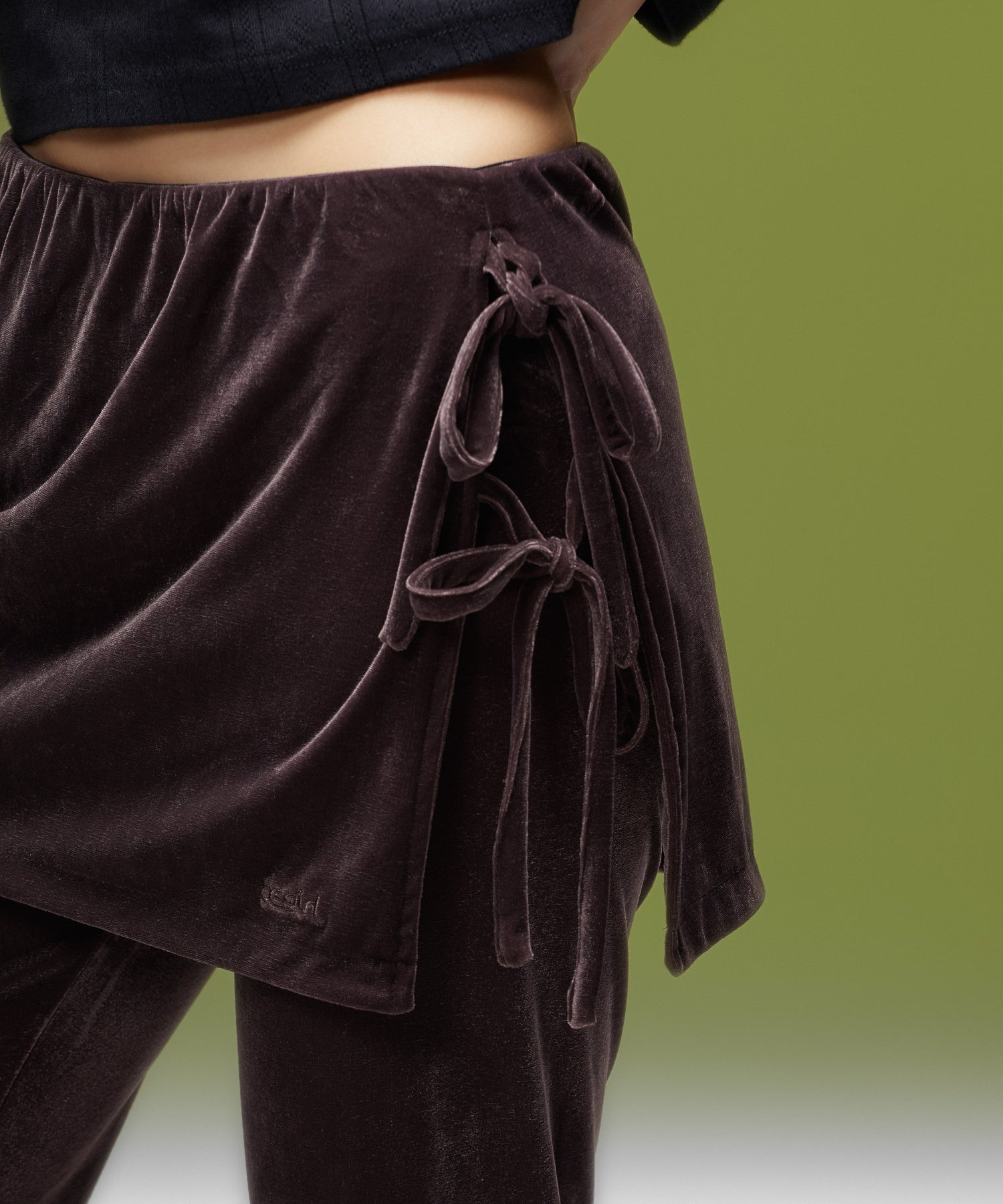 LAYERED STYLE VELOUR PANTS