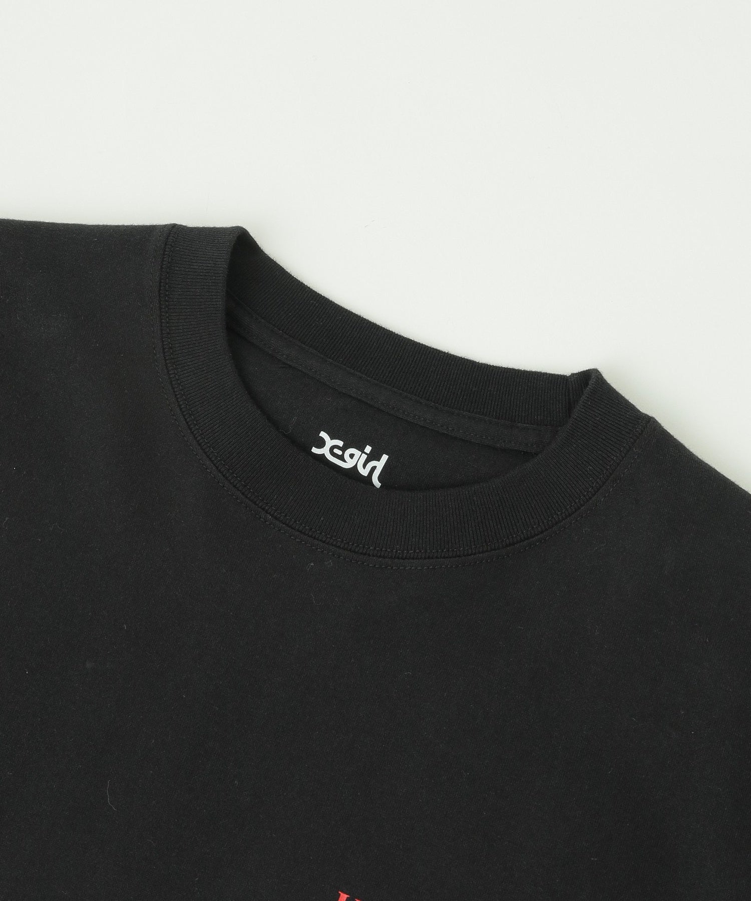 VERTICAL LOGO S/S TEE