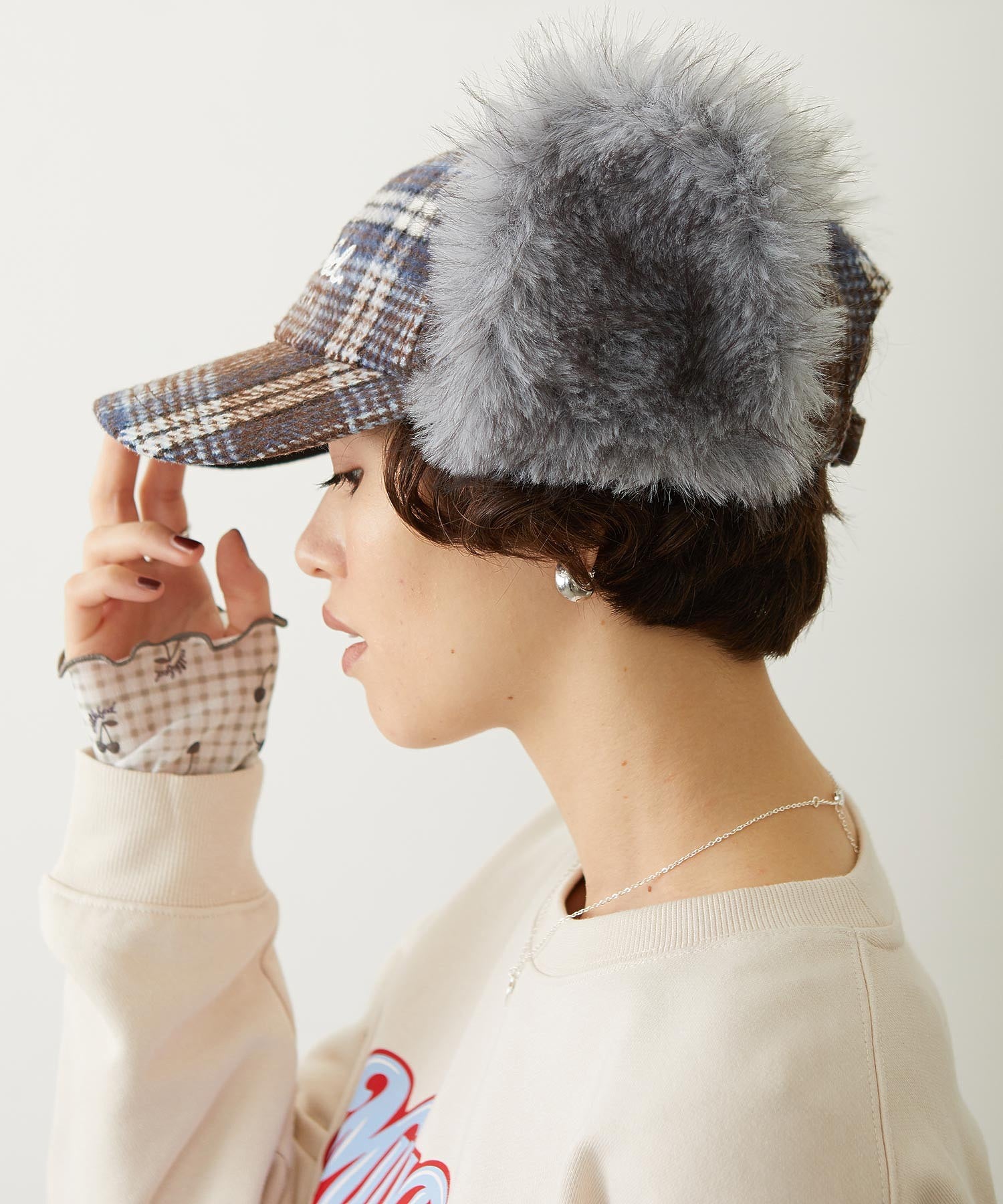 PLAID PATTERN FUR EAR FLAP